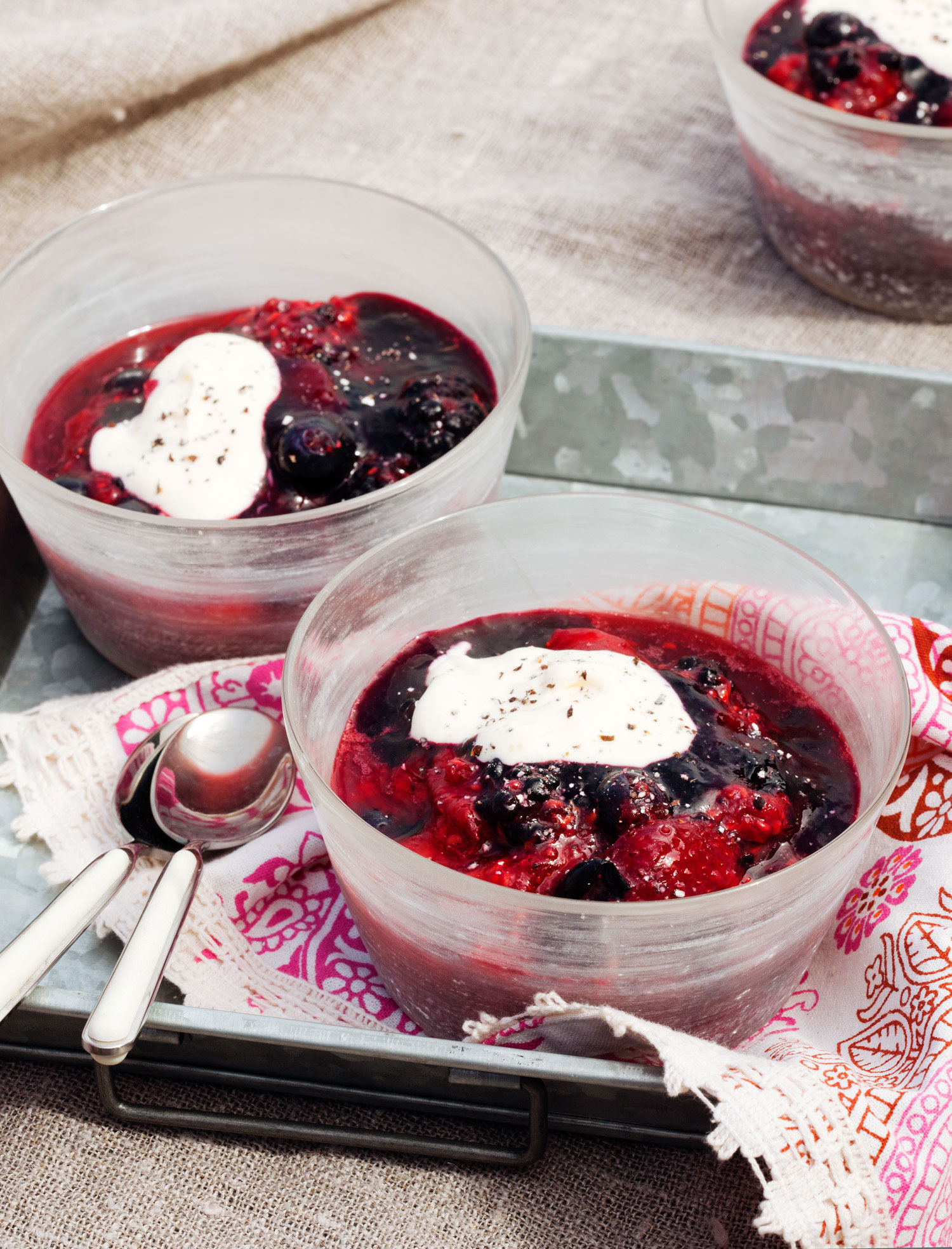 crushed-berries-with-hibiscus-jelly