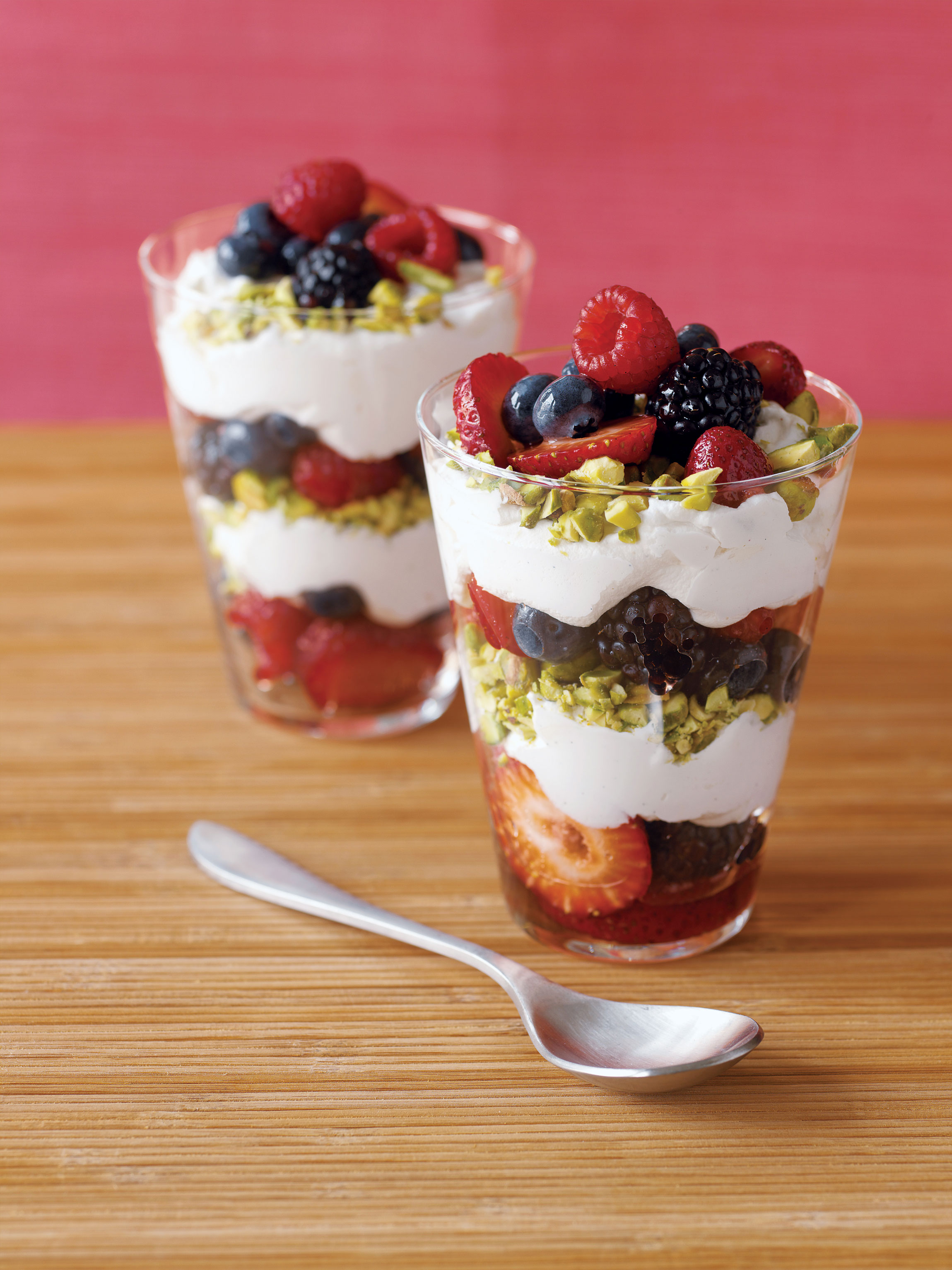 pavlova-parfaits
