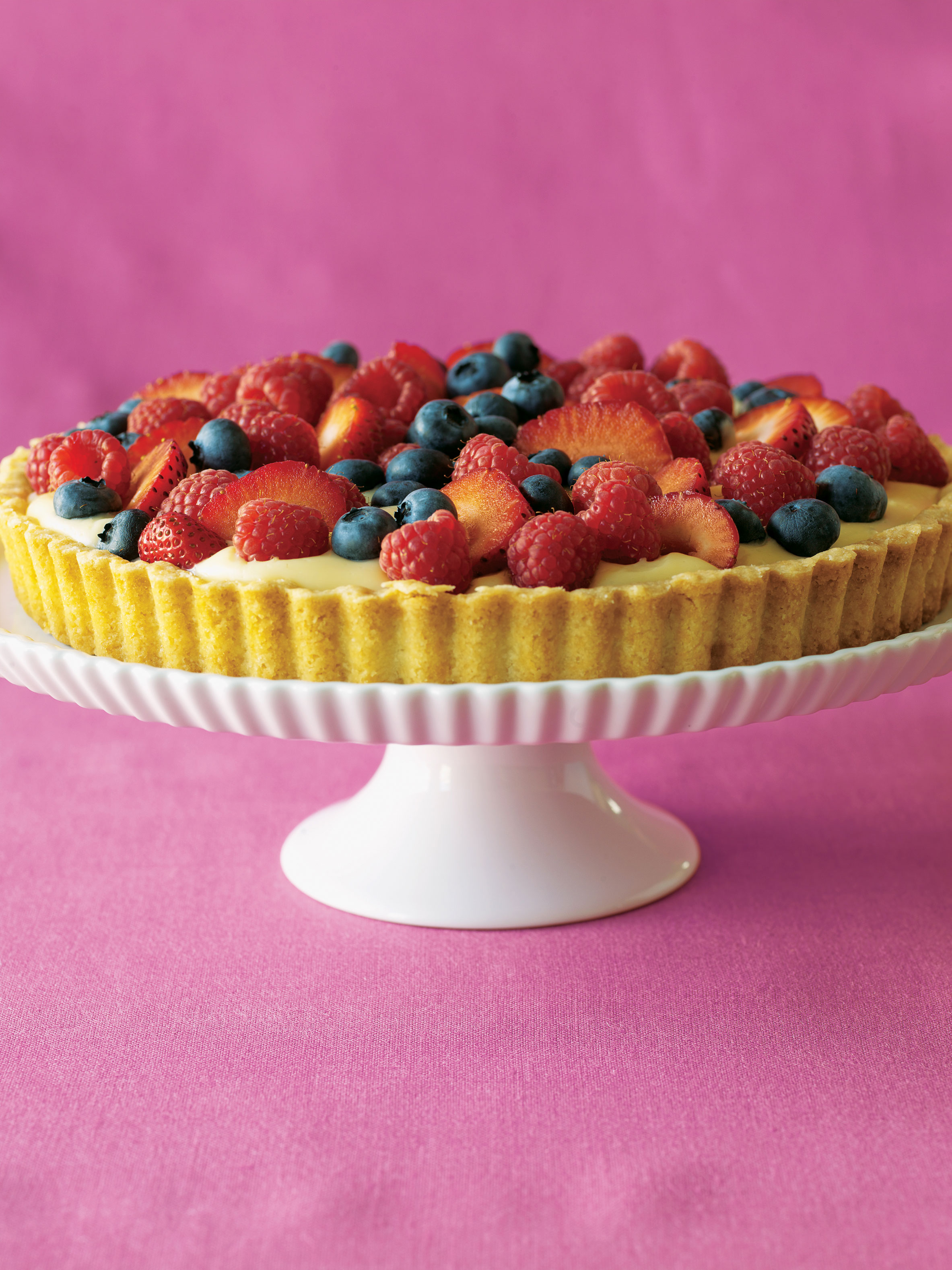 mixed-berry-raspberry-cream-tart