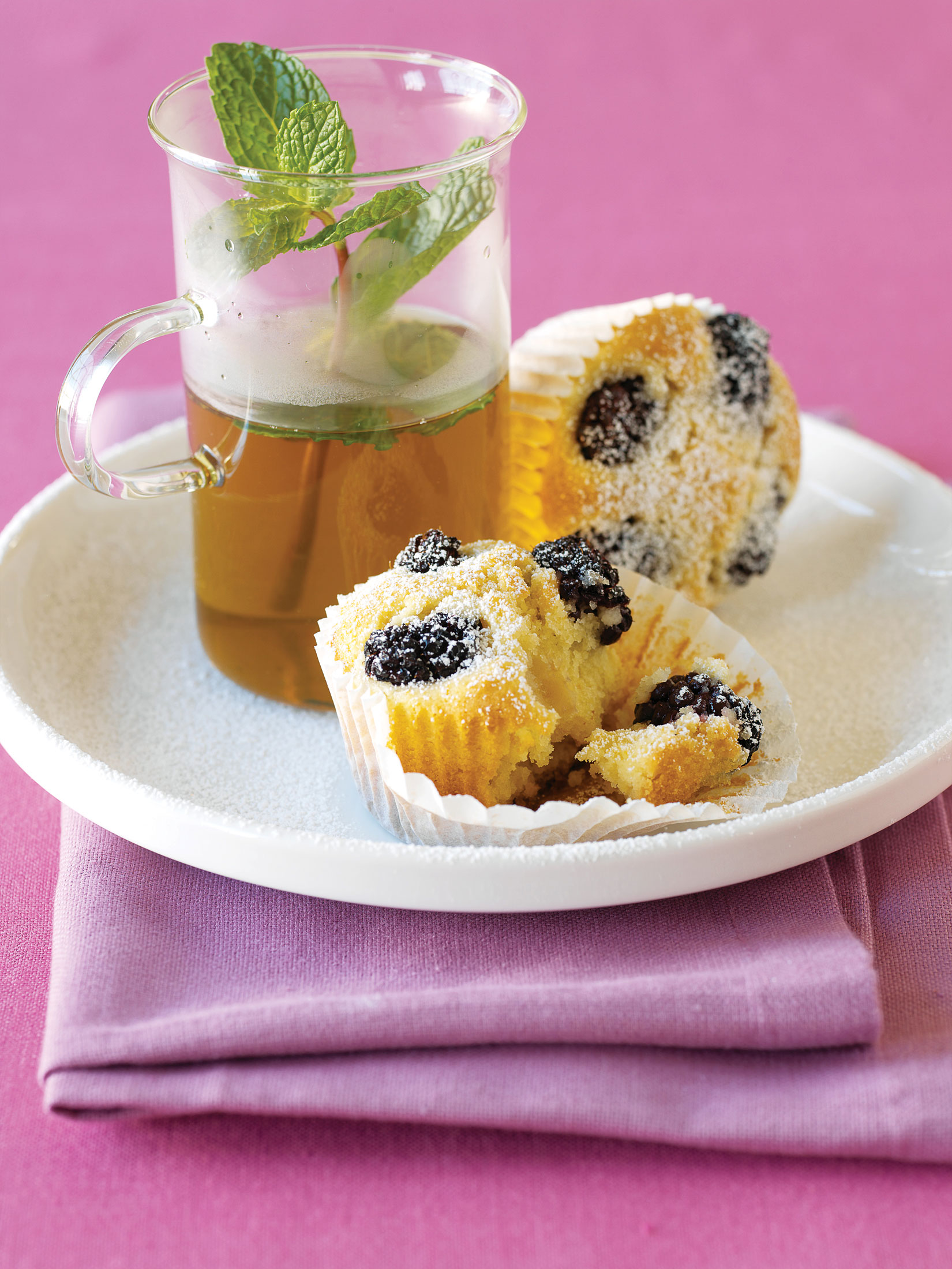 blackberry-almond-tea-cakes