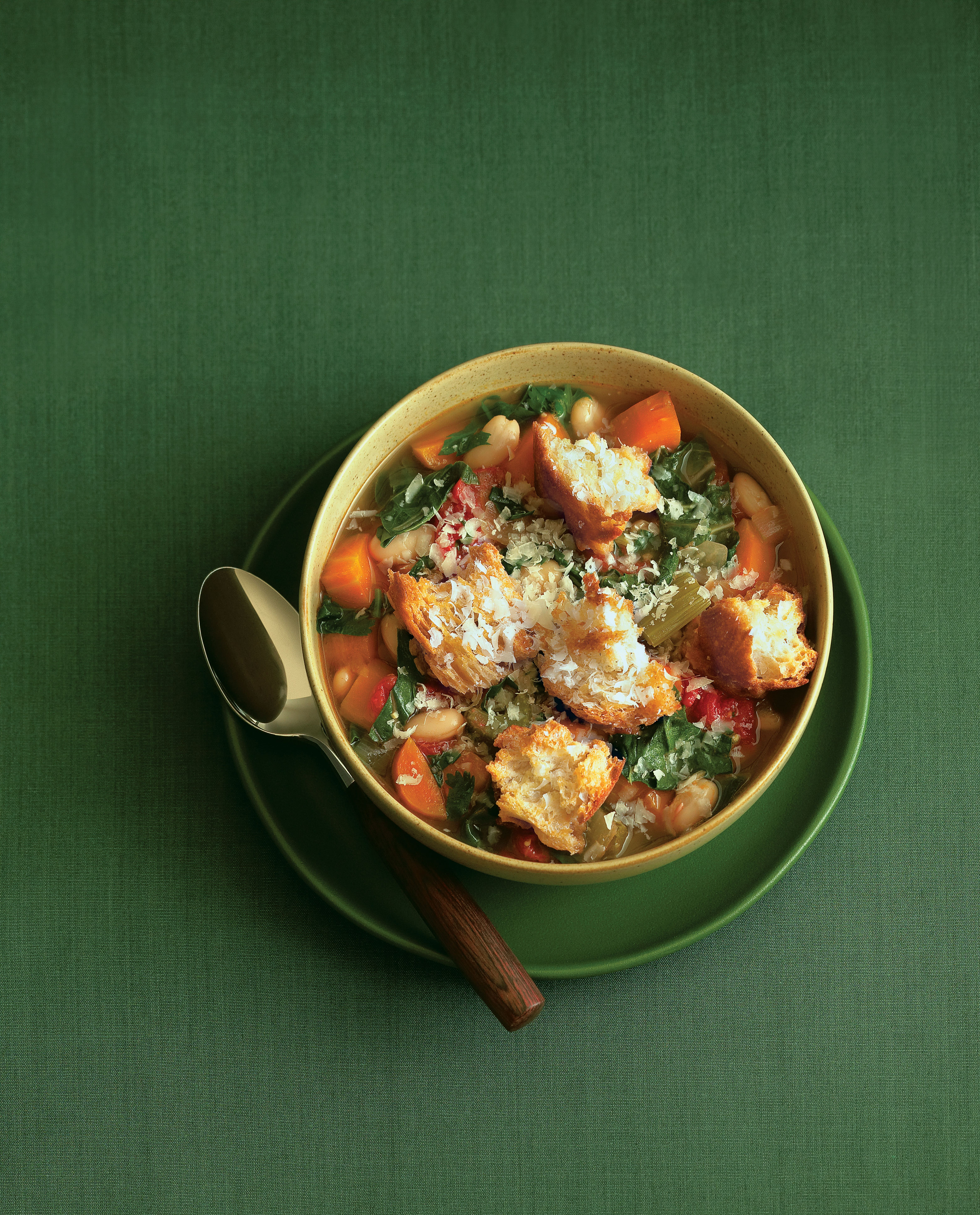 toasted-bread-bean-and-vegetable-soup