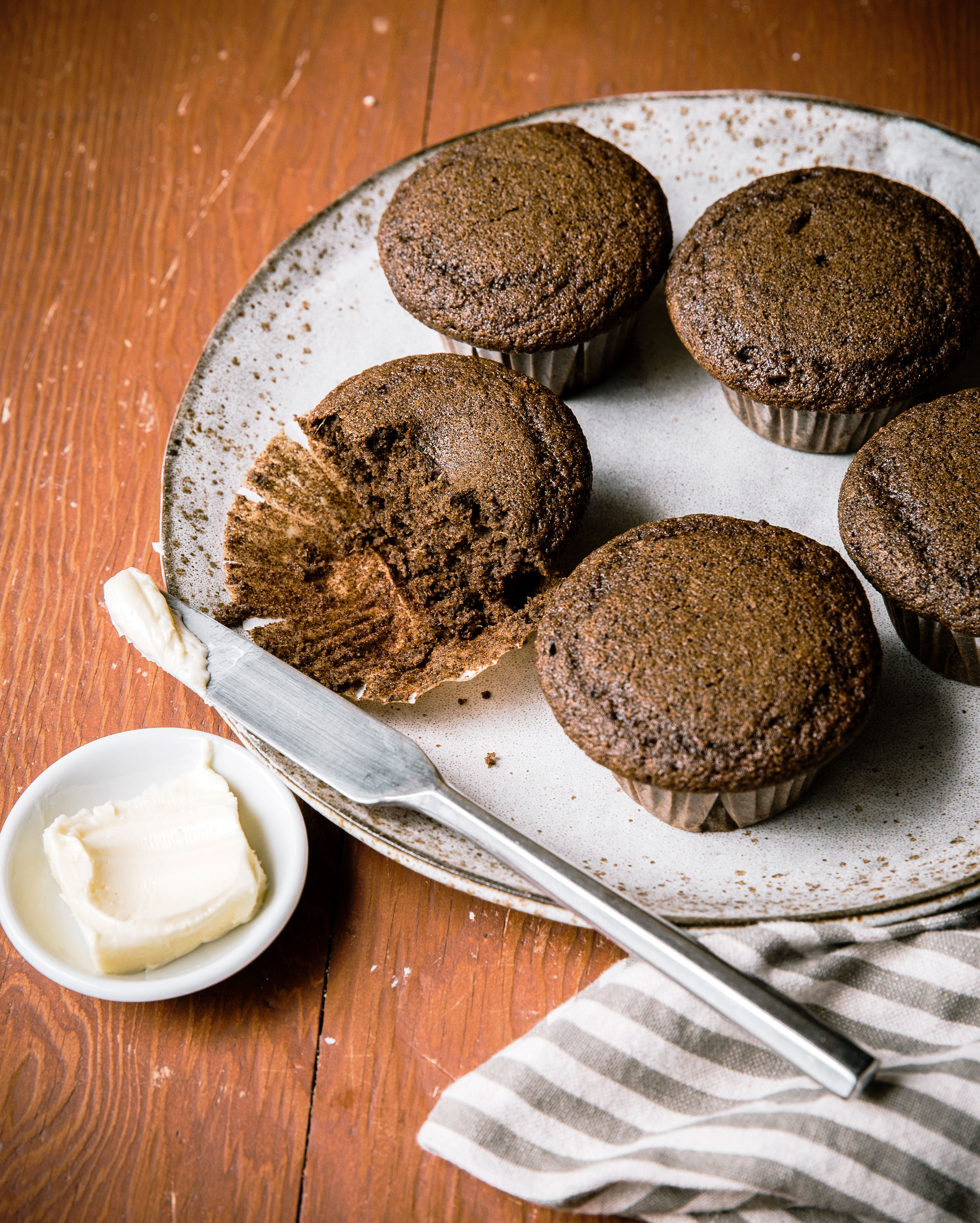 buckwheat-gingerbread-muffins