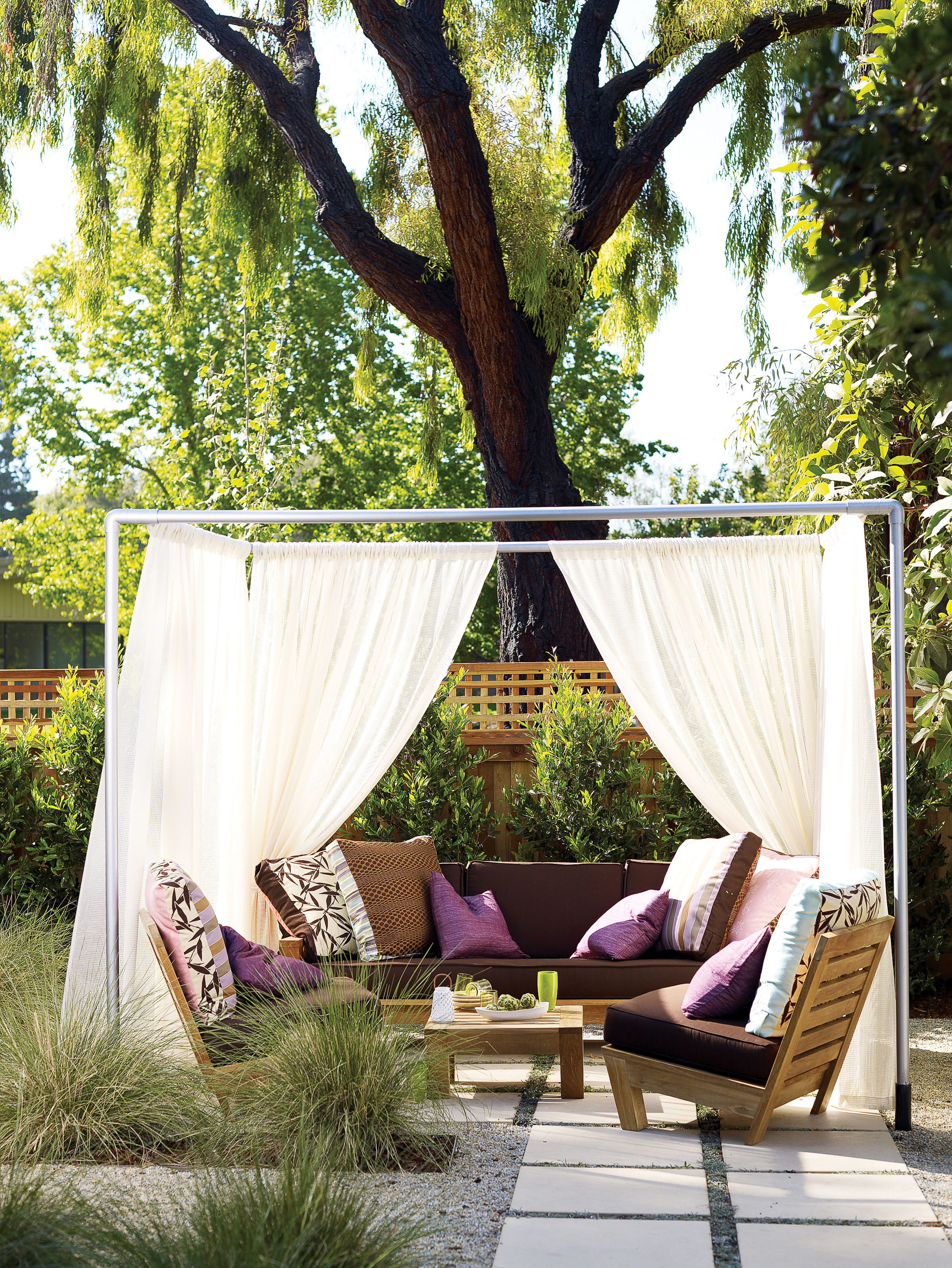 The DIY Cabana: Step-by-Step Instructions for Building the Ultimate Outdoor Lounge