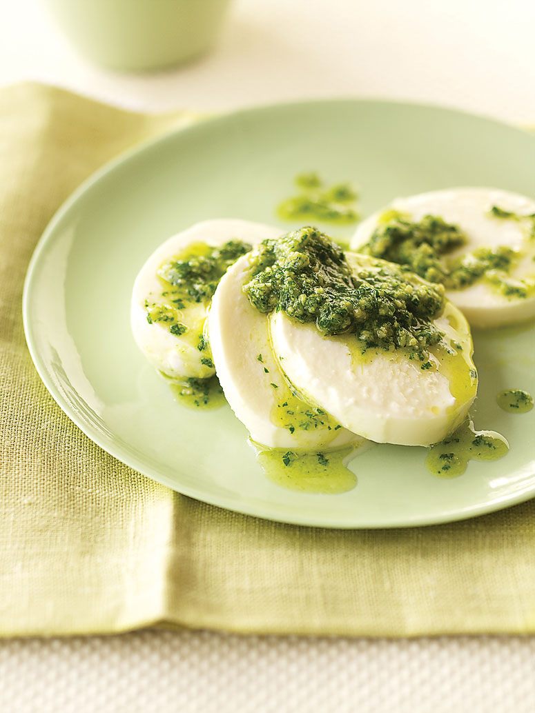 classic-basil-pesto