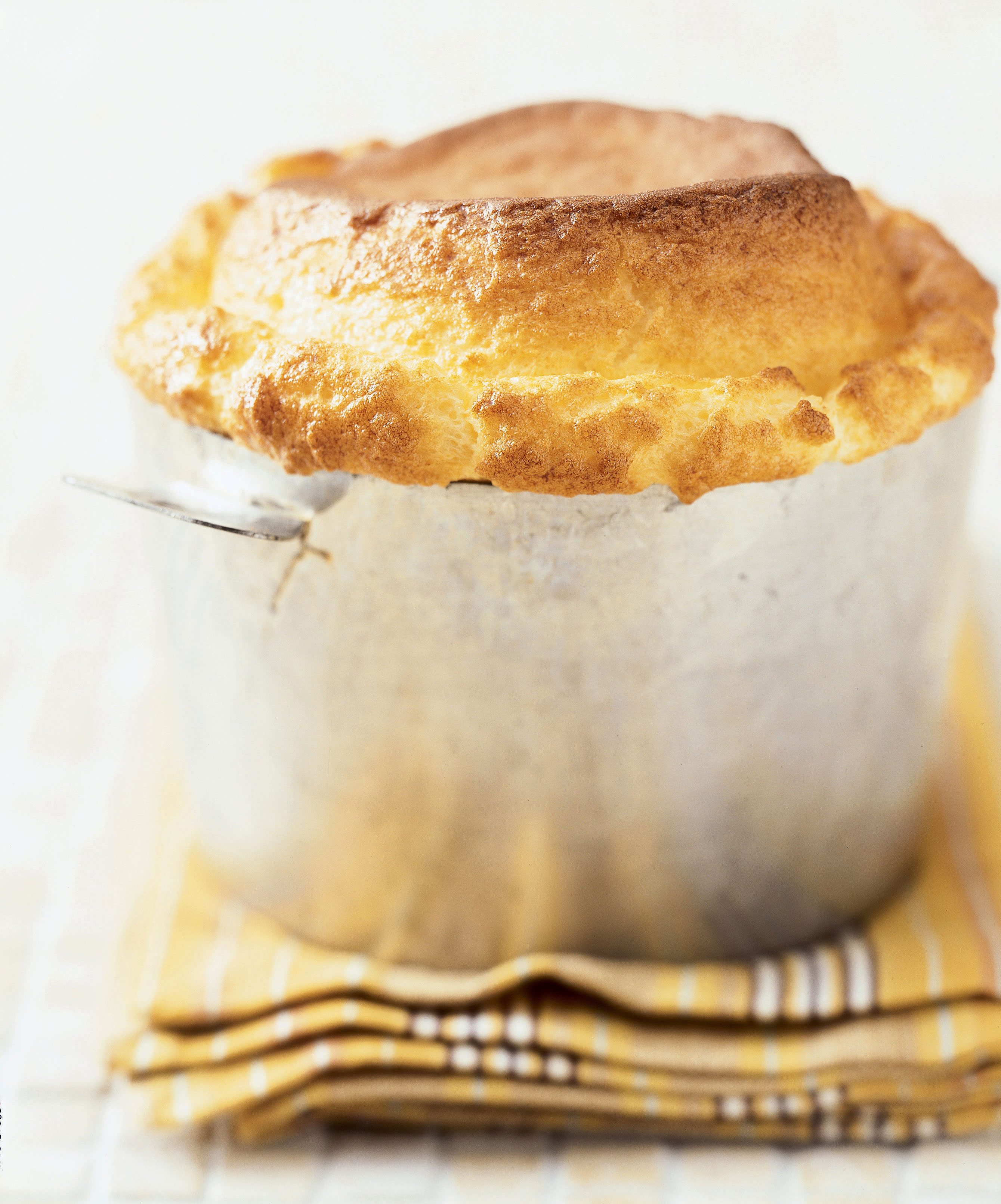 Vegetarian eggs: Classic Cheese Soufflé (0915)