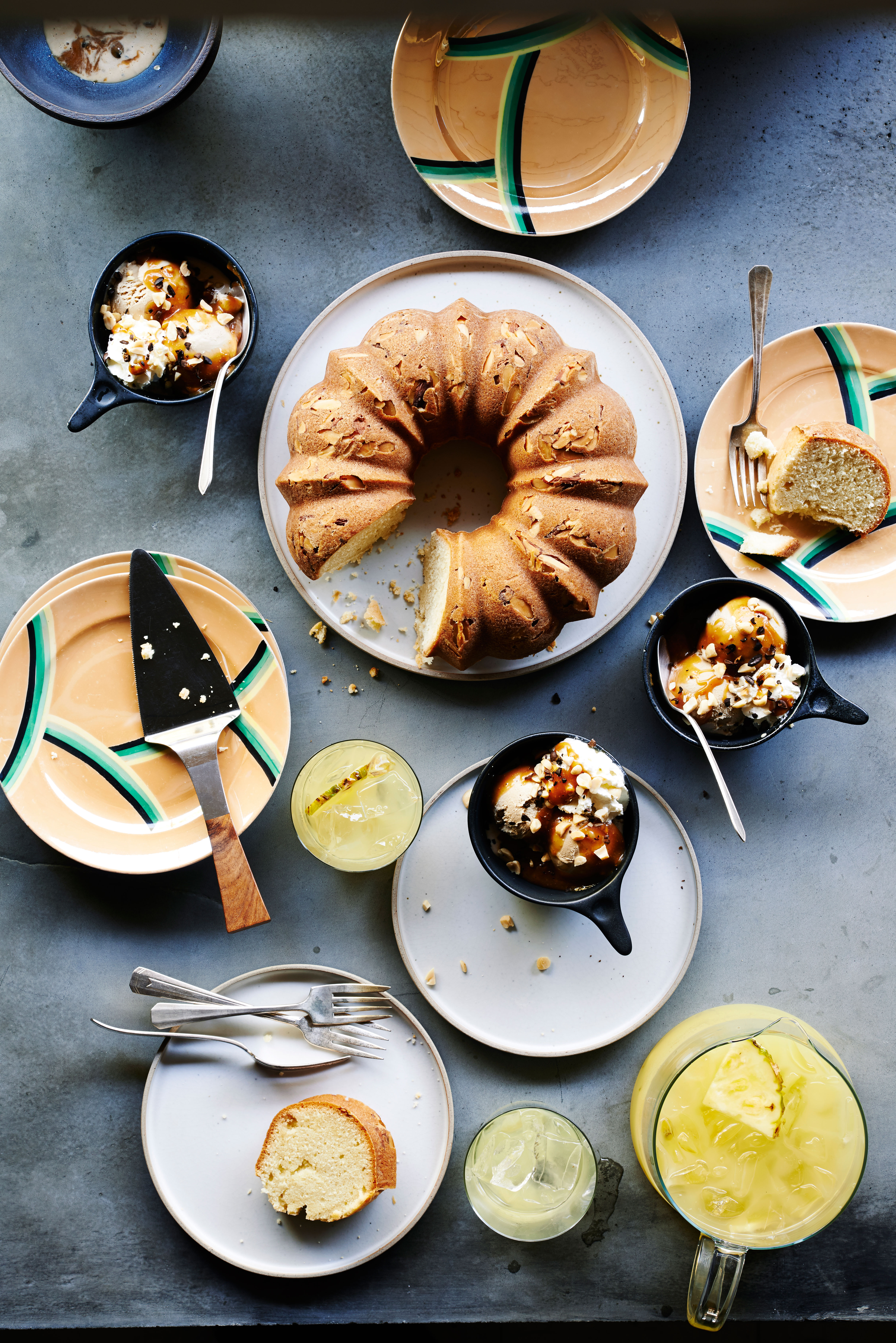 coffee-sundaes-with-salted-peanut-butter-caramel-with-salted-caramel-stout-or-old-ale