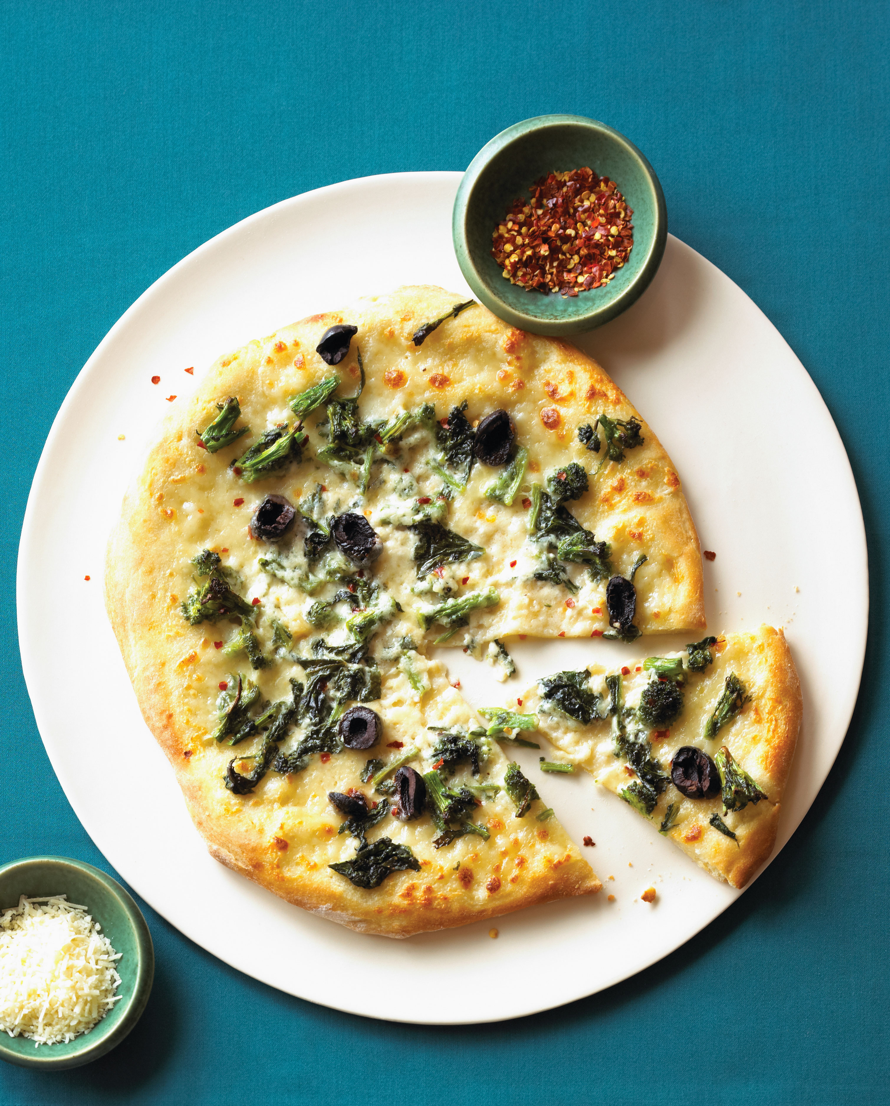 delfinas-broccoli-rabe-pizza