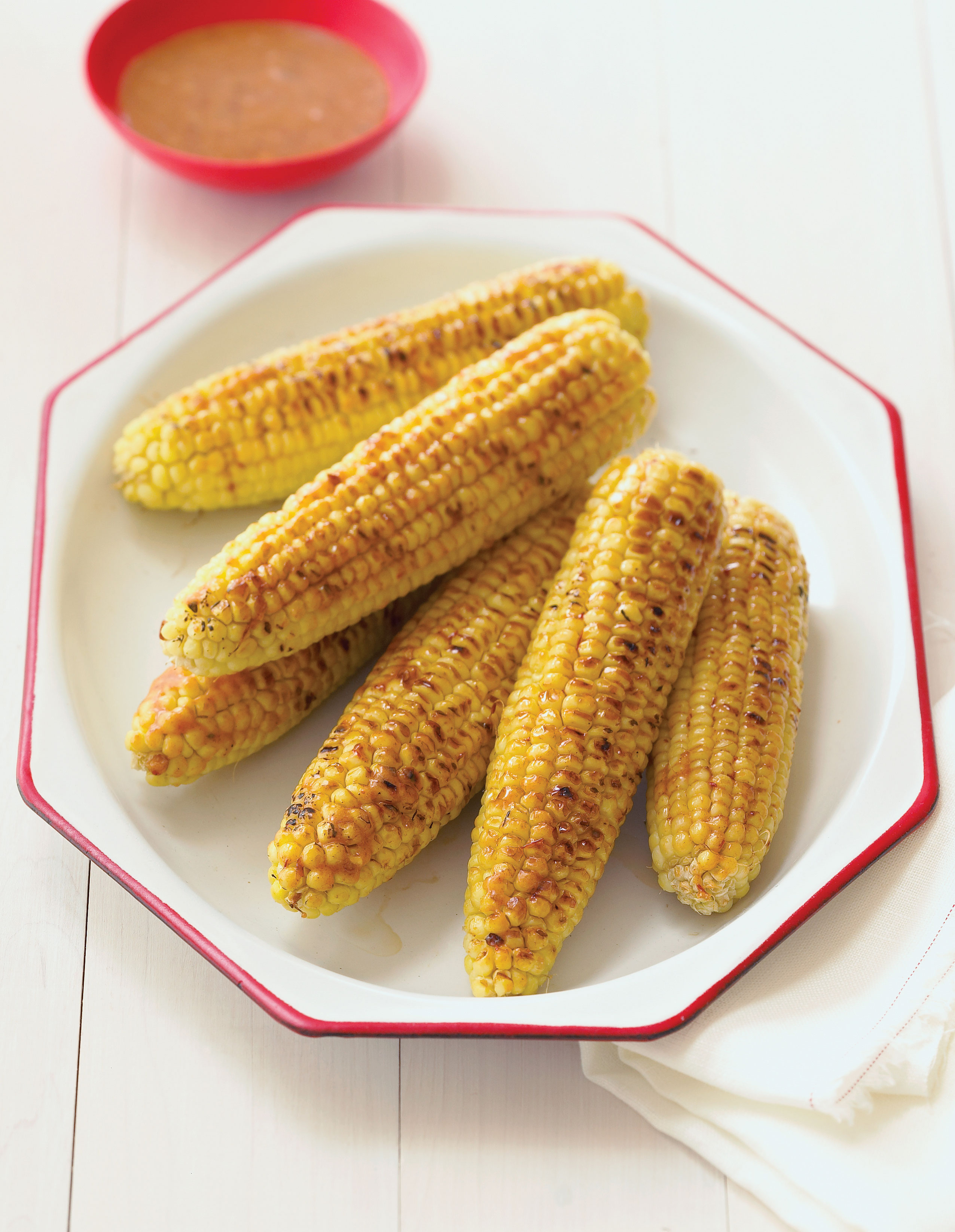 honey-chipotle-grilled-corn