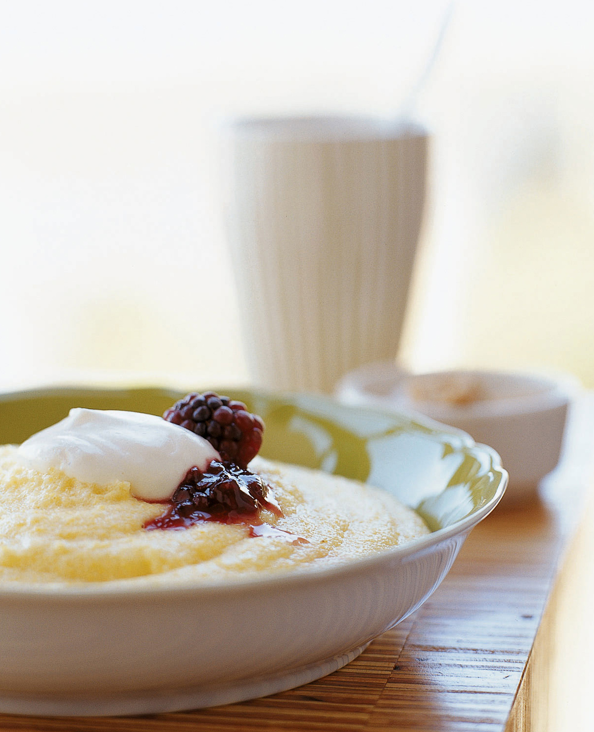 creamy-breakfast-polenta