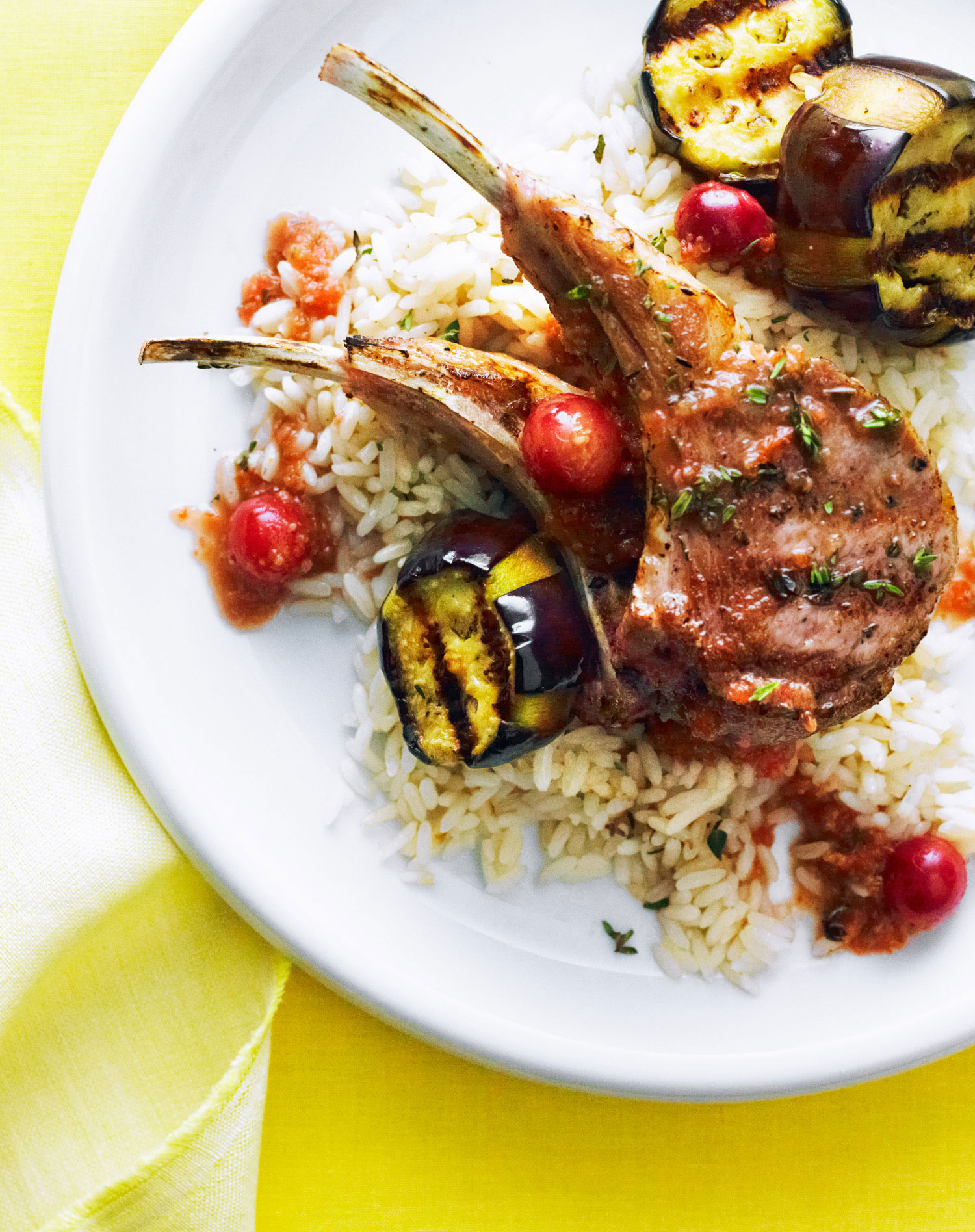 grilled-lamb-chops-with-turkish-grape-sauce
