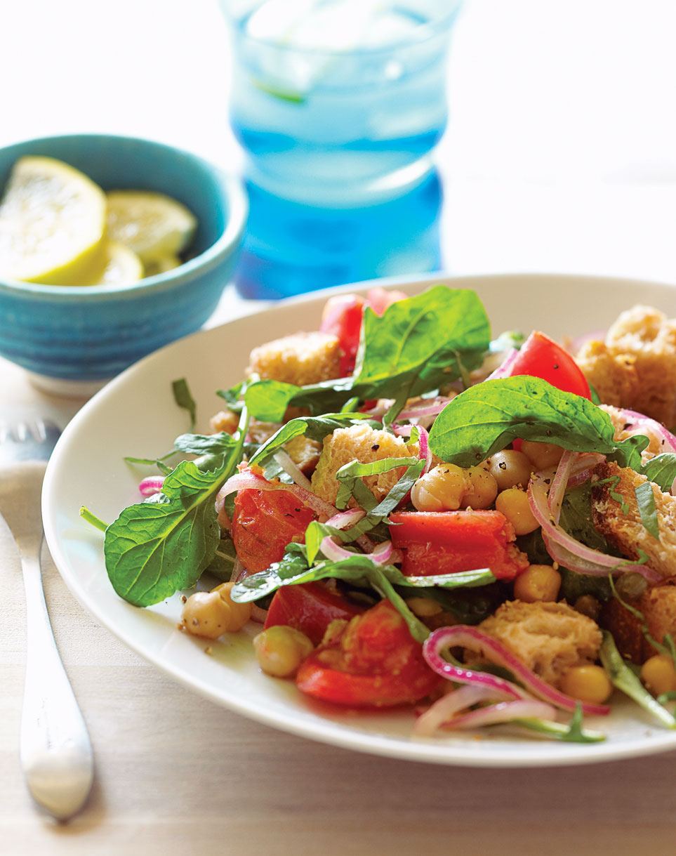 chickpea-panzanella-with-capers