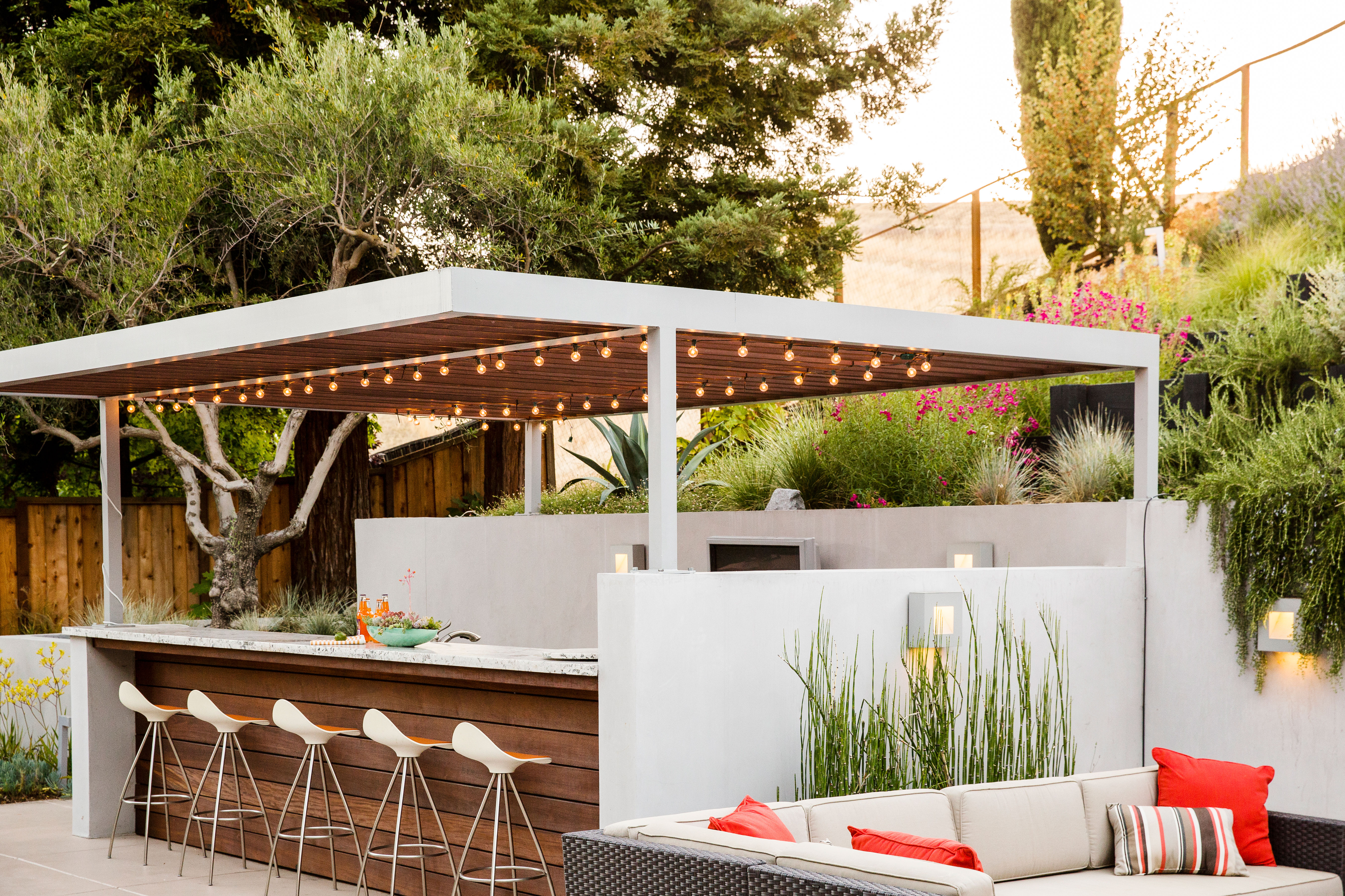 frame-an-outdoor-space