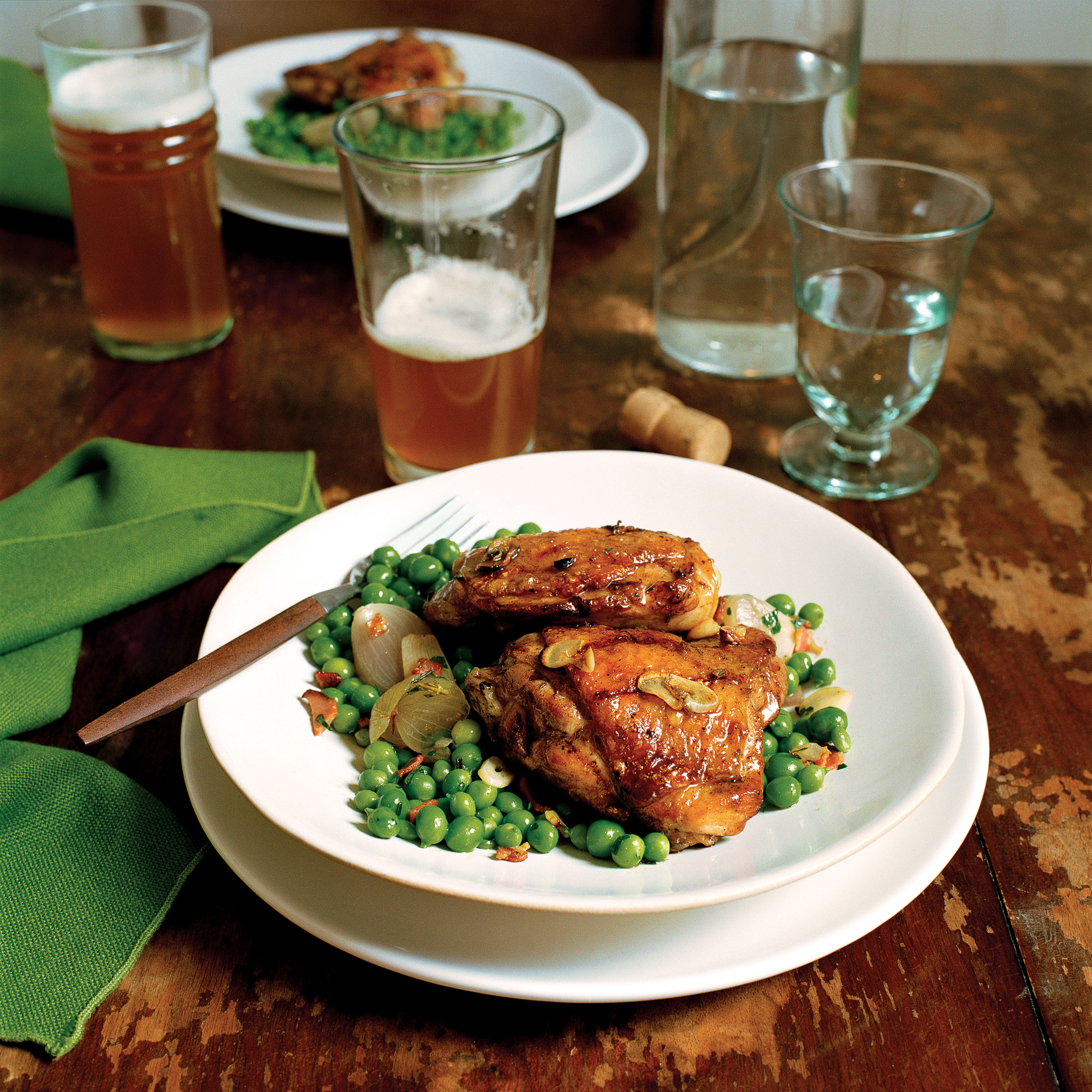 grilled-chicken-thighs-with-peas-and-shallots