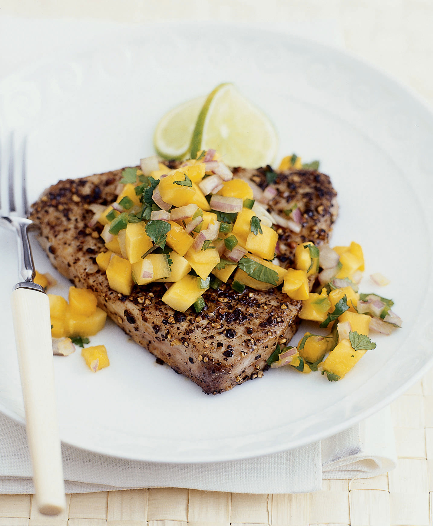 seared-tuna-with-papaya-salsa