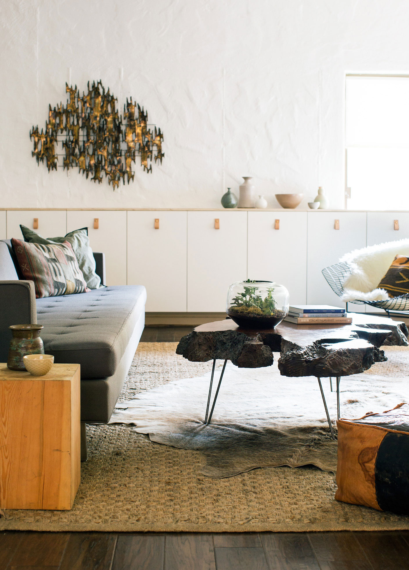 layer-rugs-for-a-fun-vibe