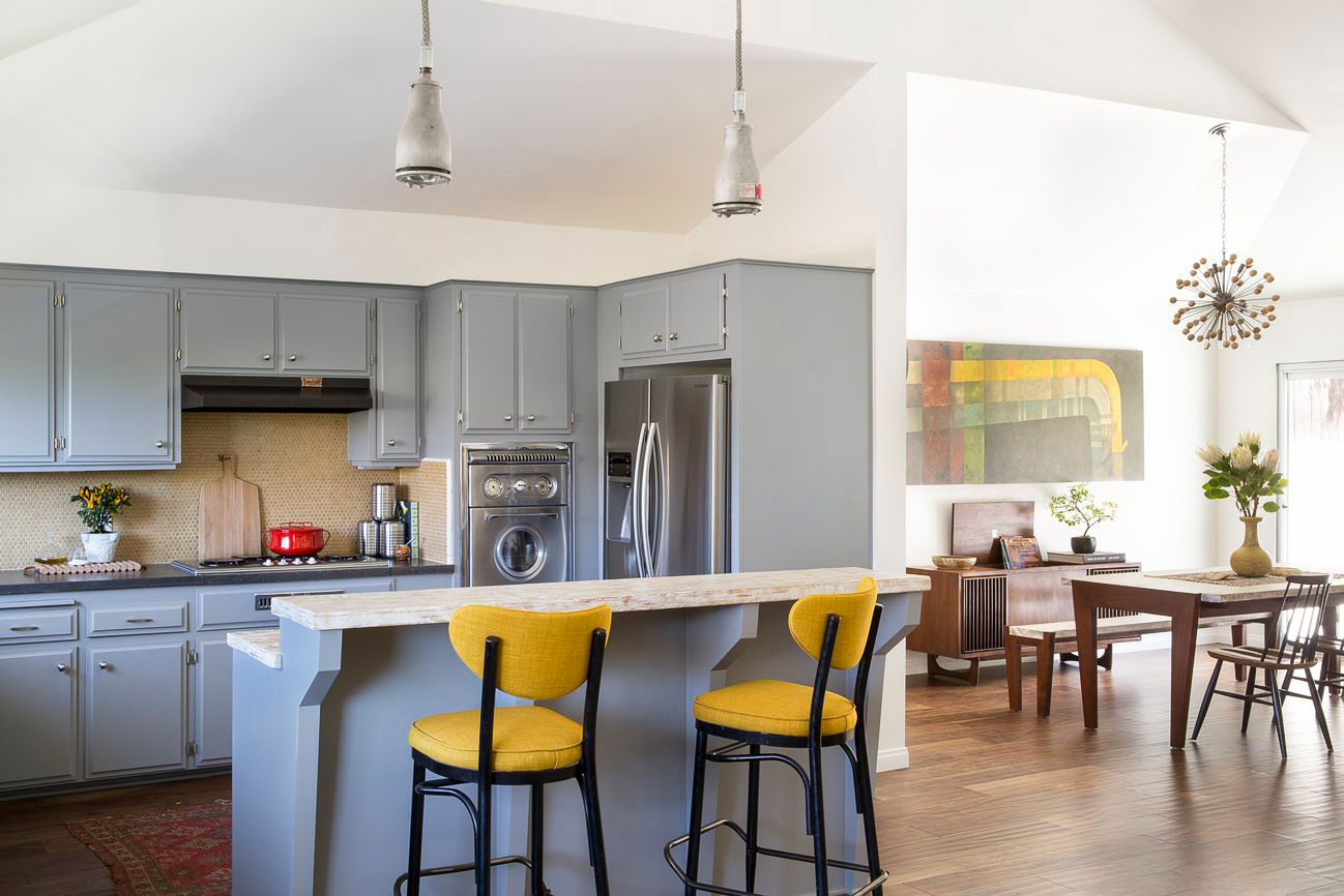 one-wall-to-tear-out