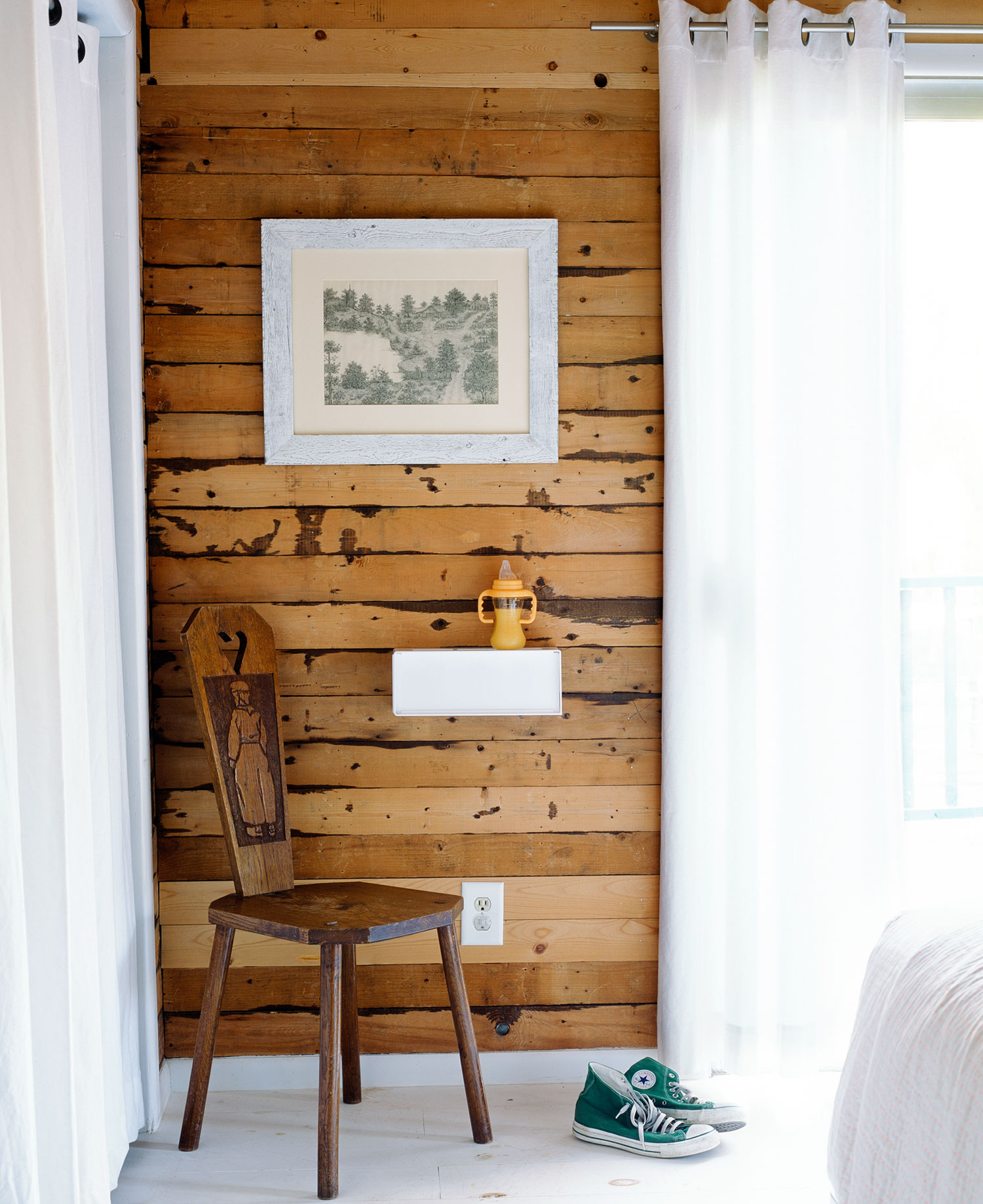 cabin-makeover-mix-old-and-new