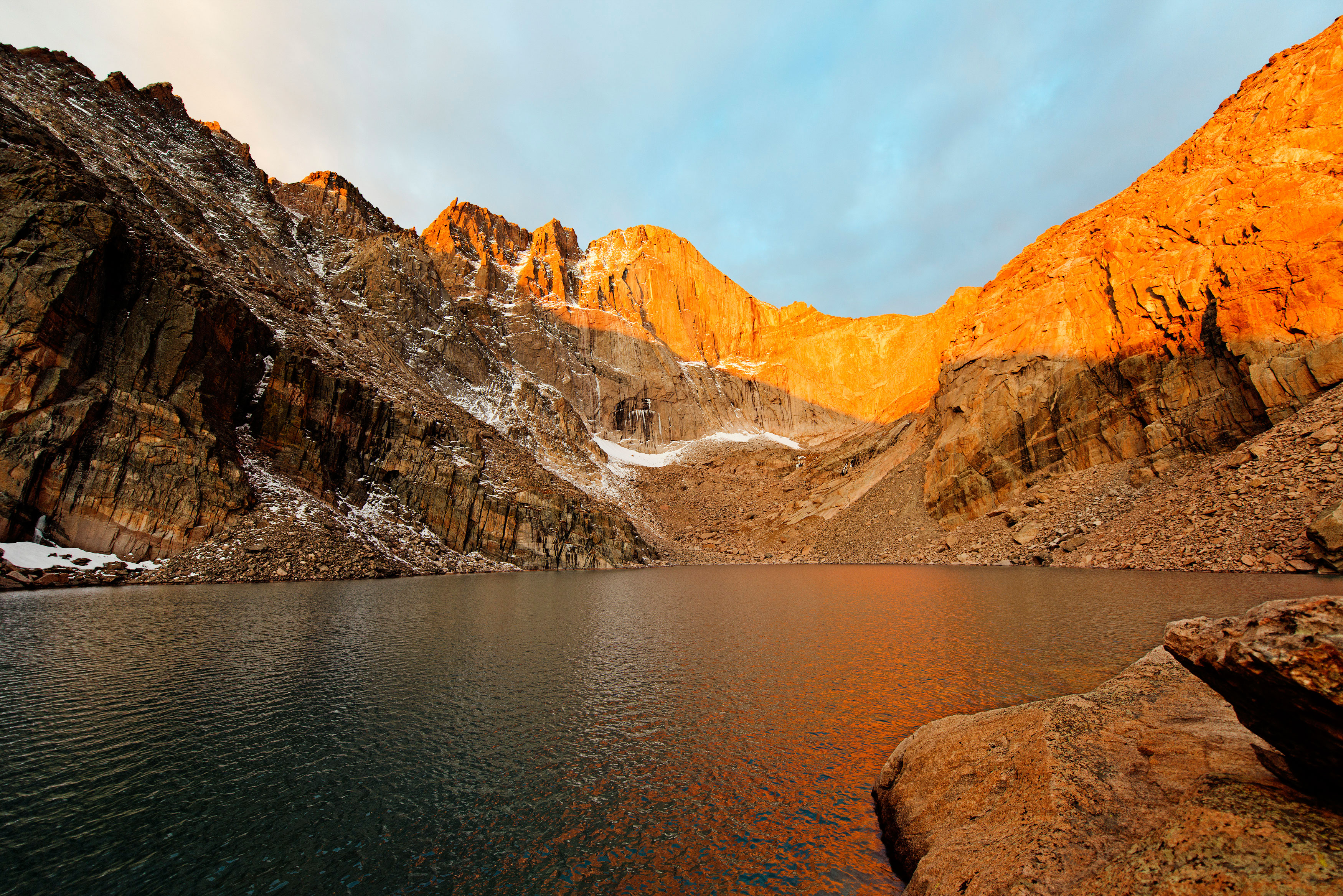 Sunset over the Rocky Mountains in Rocky Mountain National…