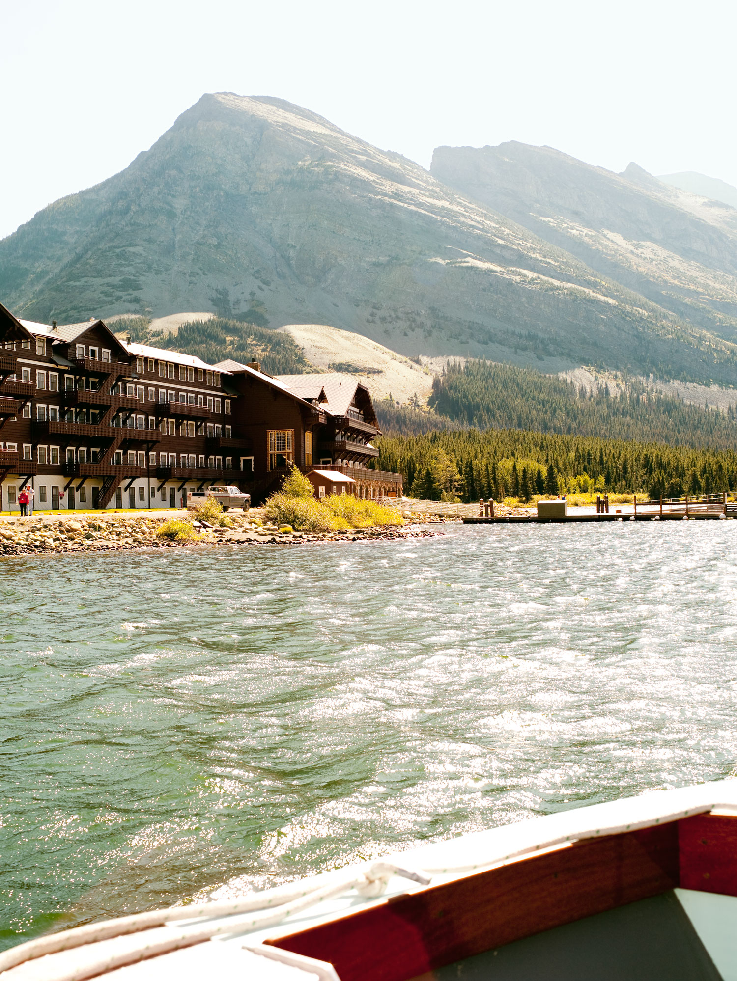 stop-6-many-glacier-hotel