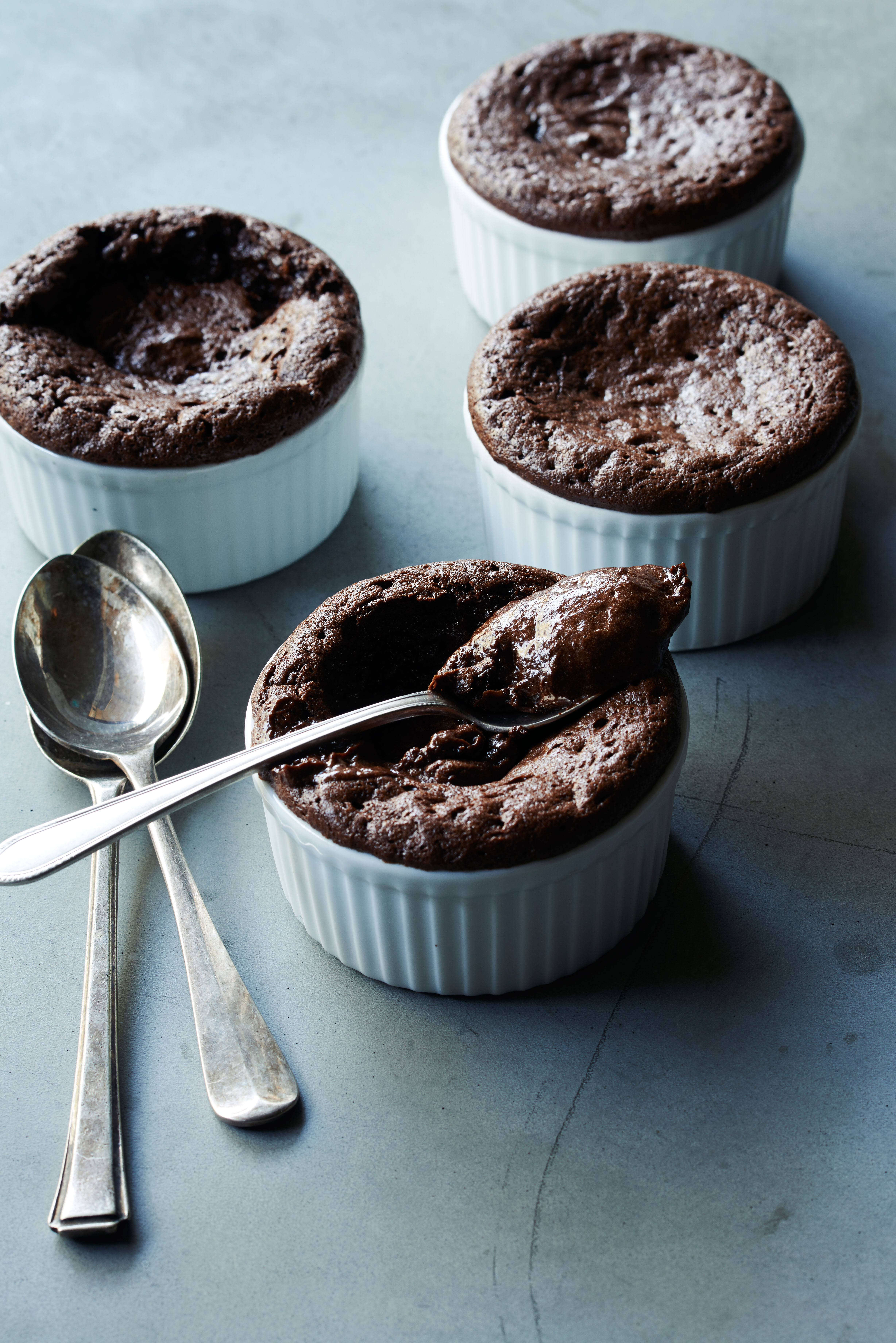 molten-chocolate-mousse-cups