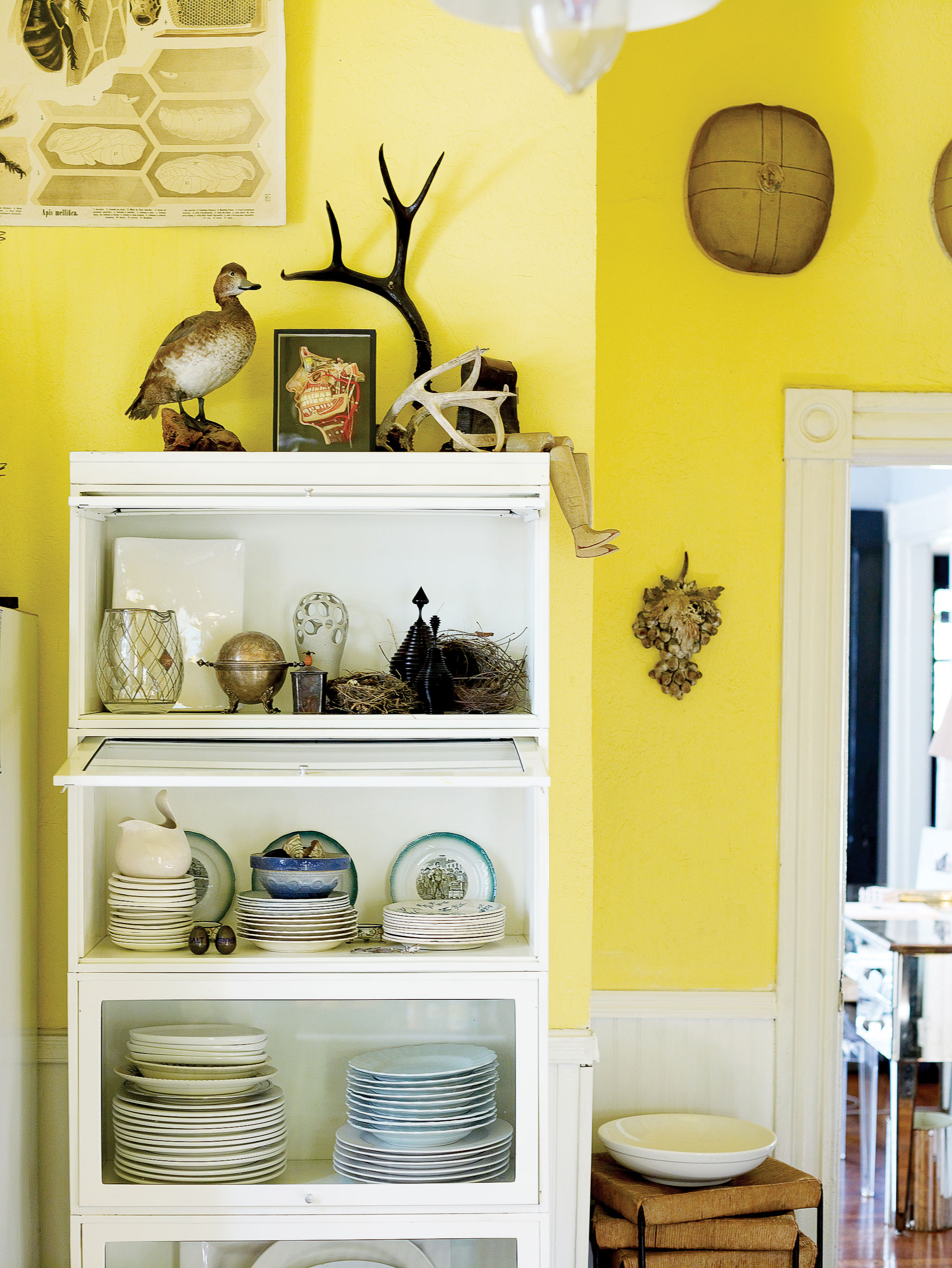 Yellow Rant Decorations Decorating with Yellow – Sunset Magazine