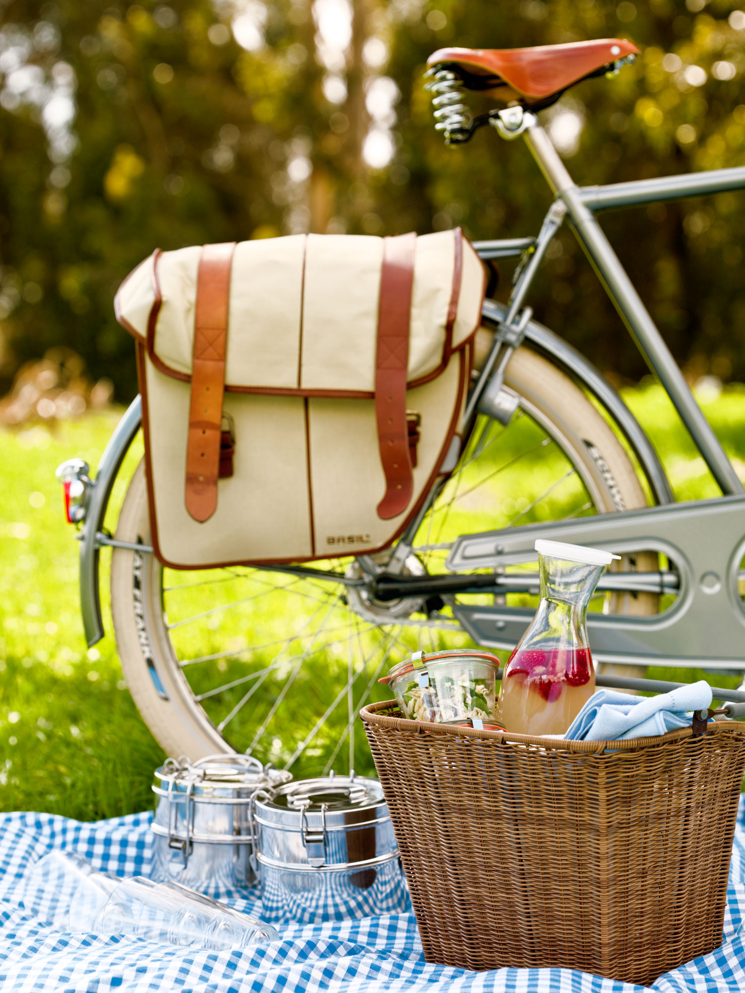 The Last-Minute Picnic: Where to Find Great Pre-Made Food for Outdoor Meals