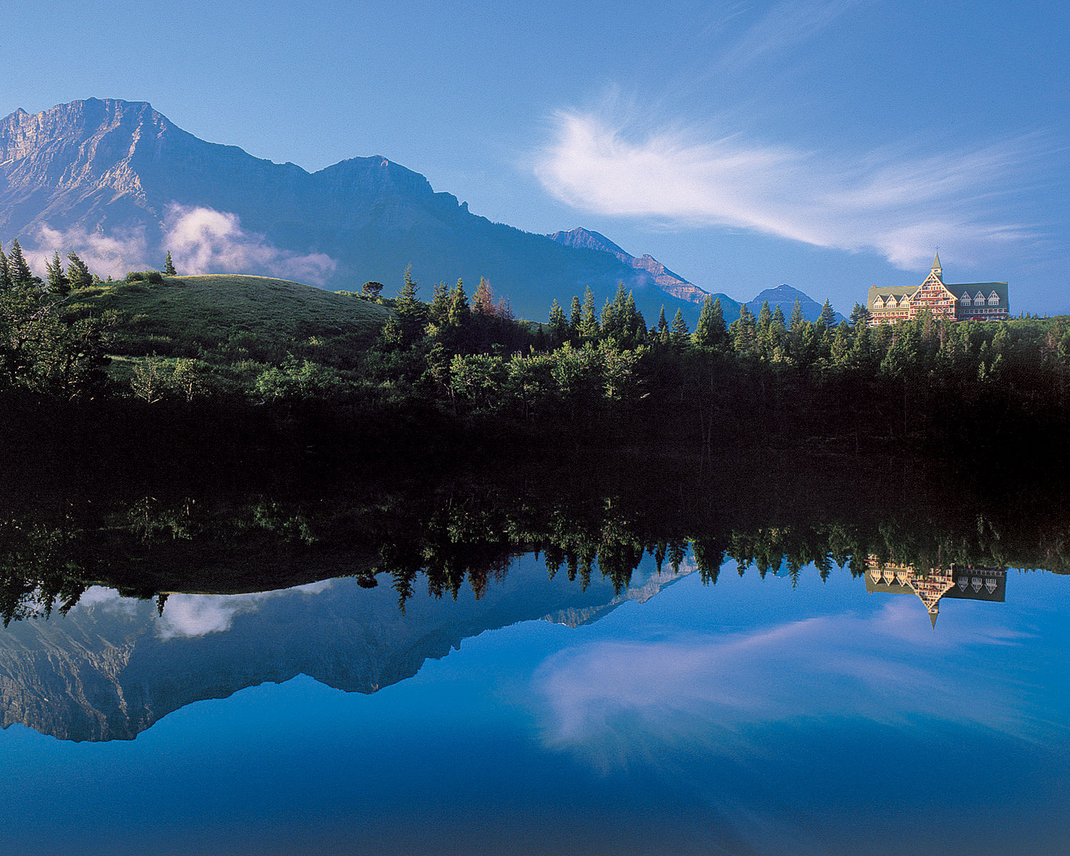 Where to Stay and Dine in Glacier