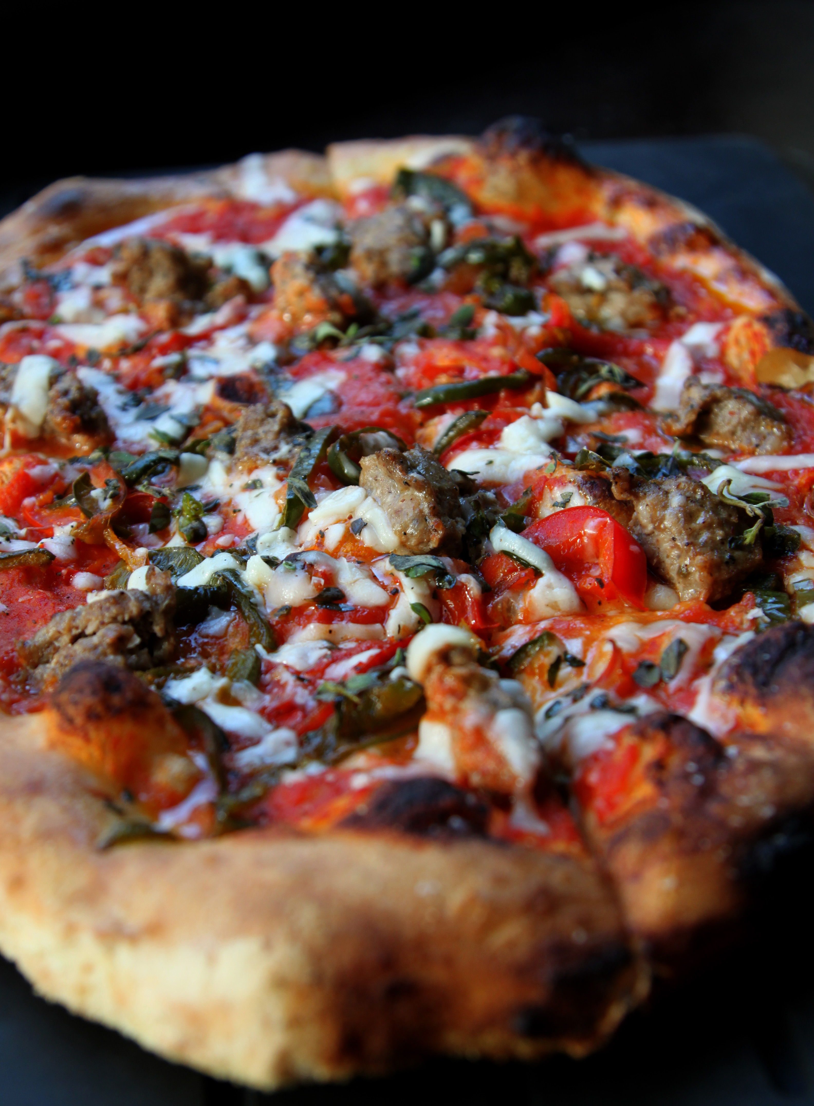 sweet-fennel-sausage-pizza