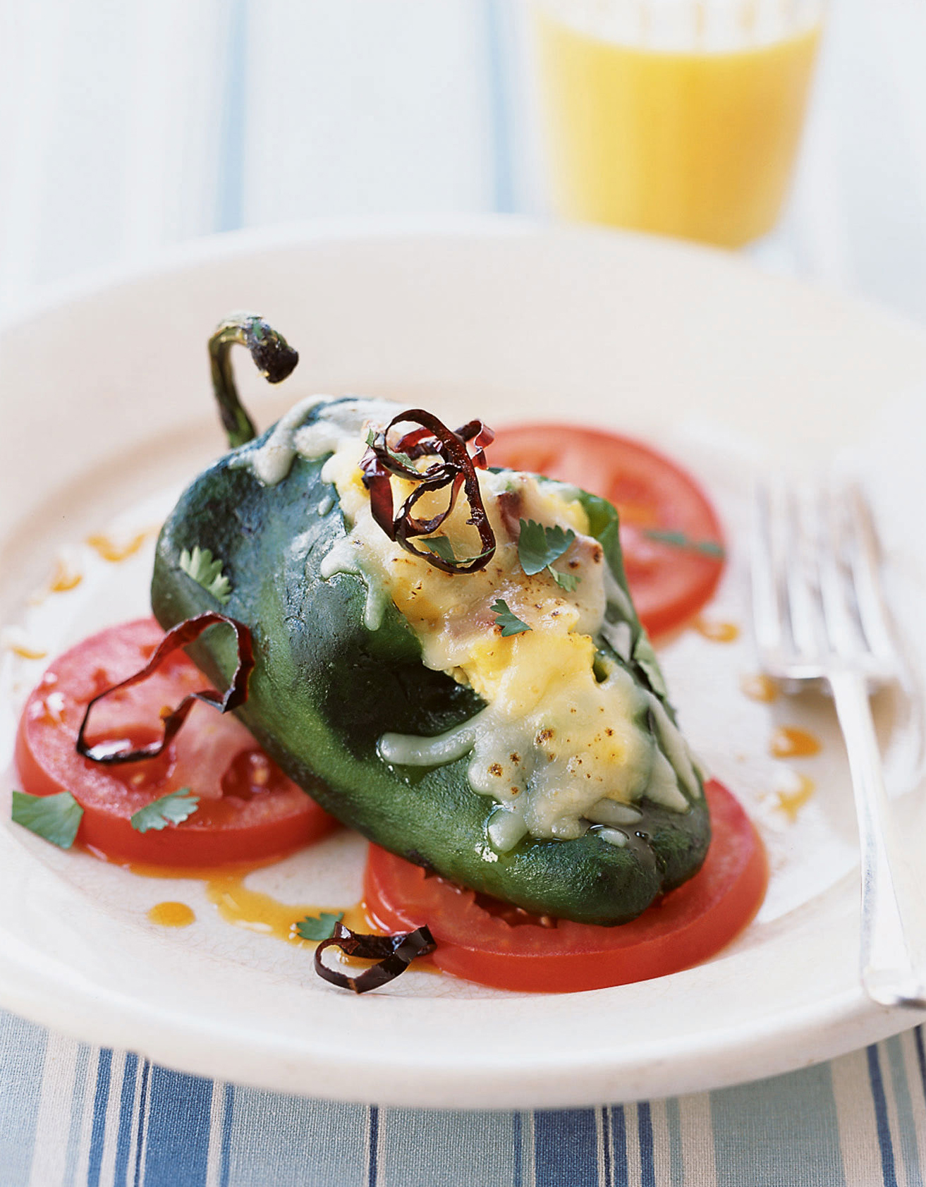 scrambled-egg-chiles-rellenos