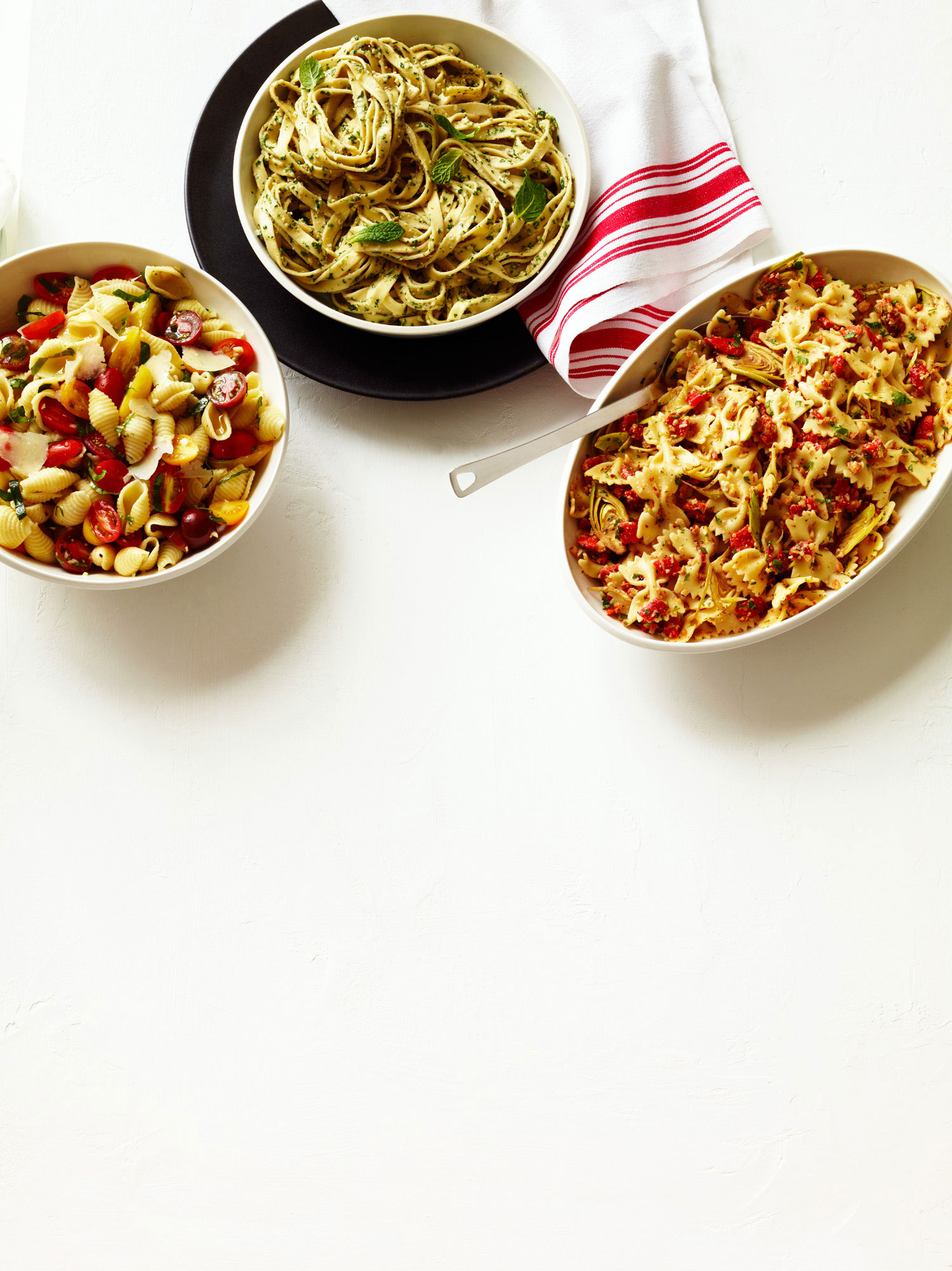 Veggie noodles: Farfalle with Artichokes, Peppers, and Almonds (0715)