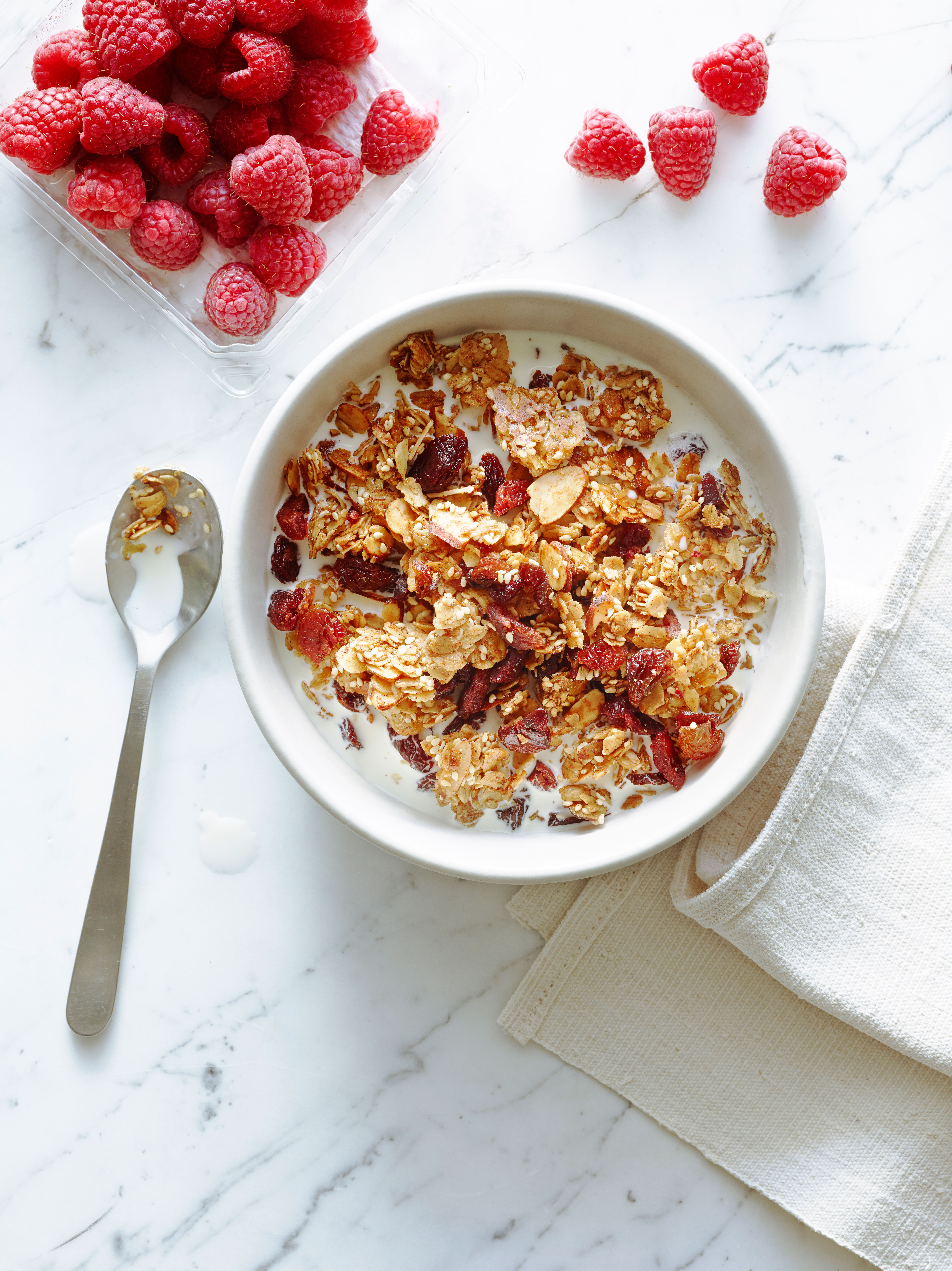 sesame-almond-and-cherry-granola