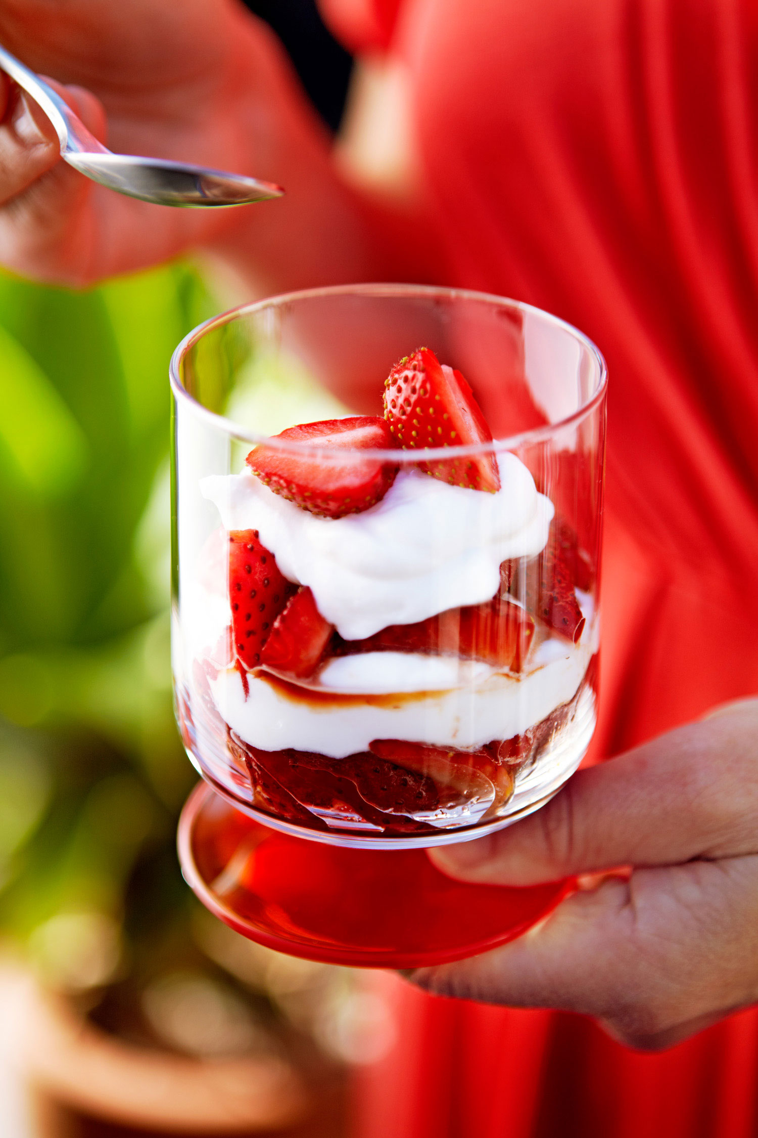 strawberry-yogurt-parfaits