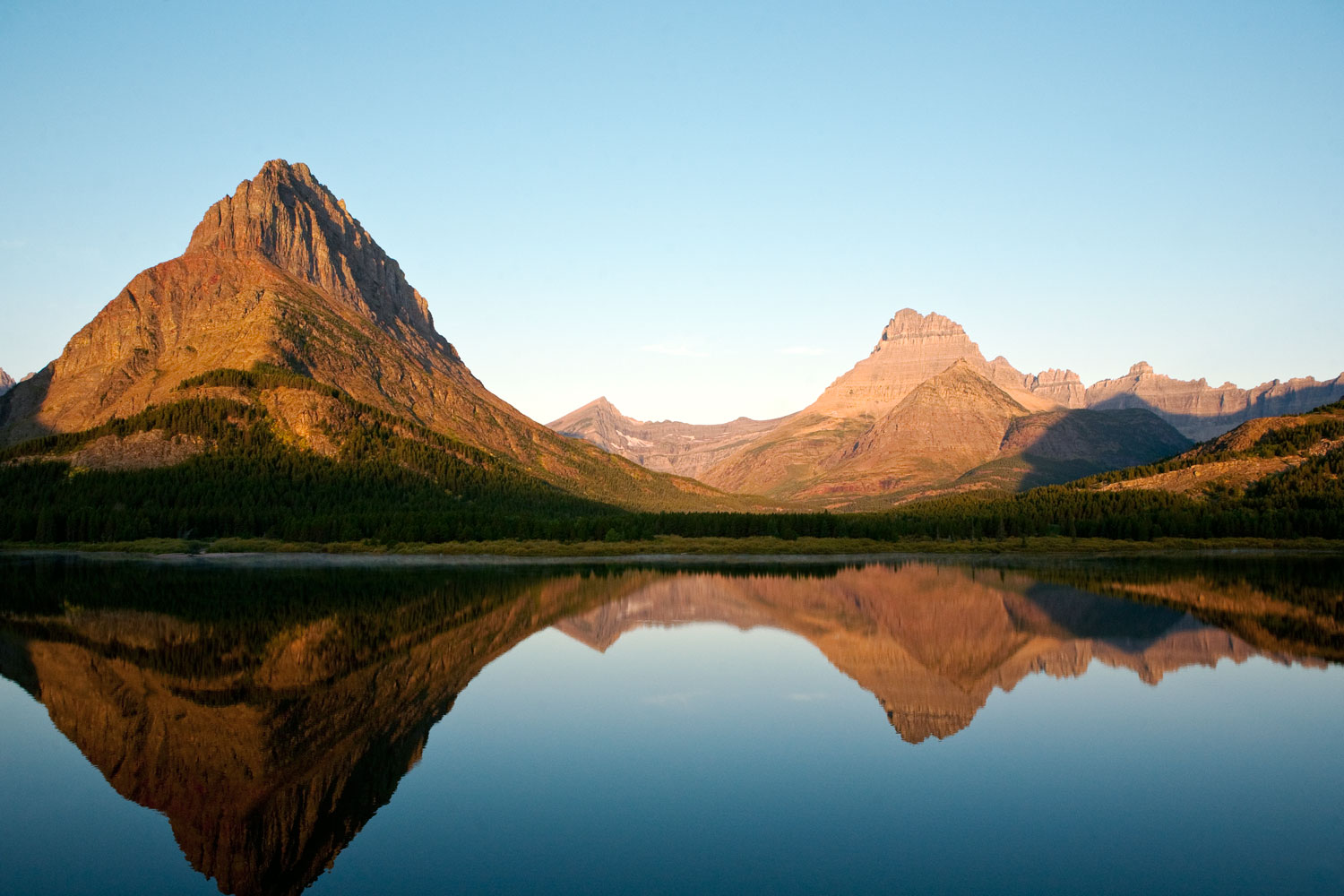 vacation-in-glacier-national-park-the-journey-starts-here