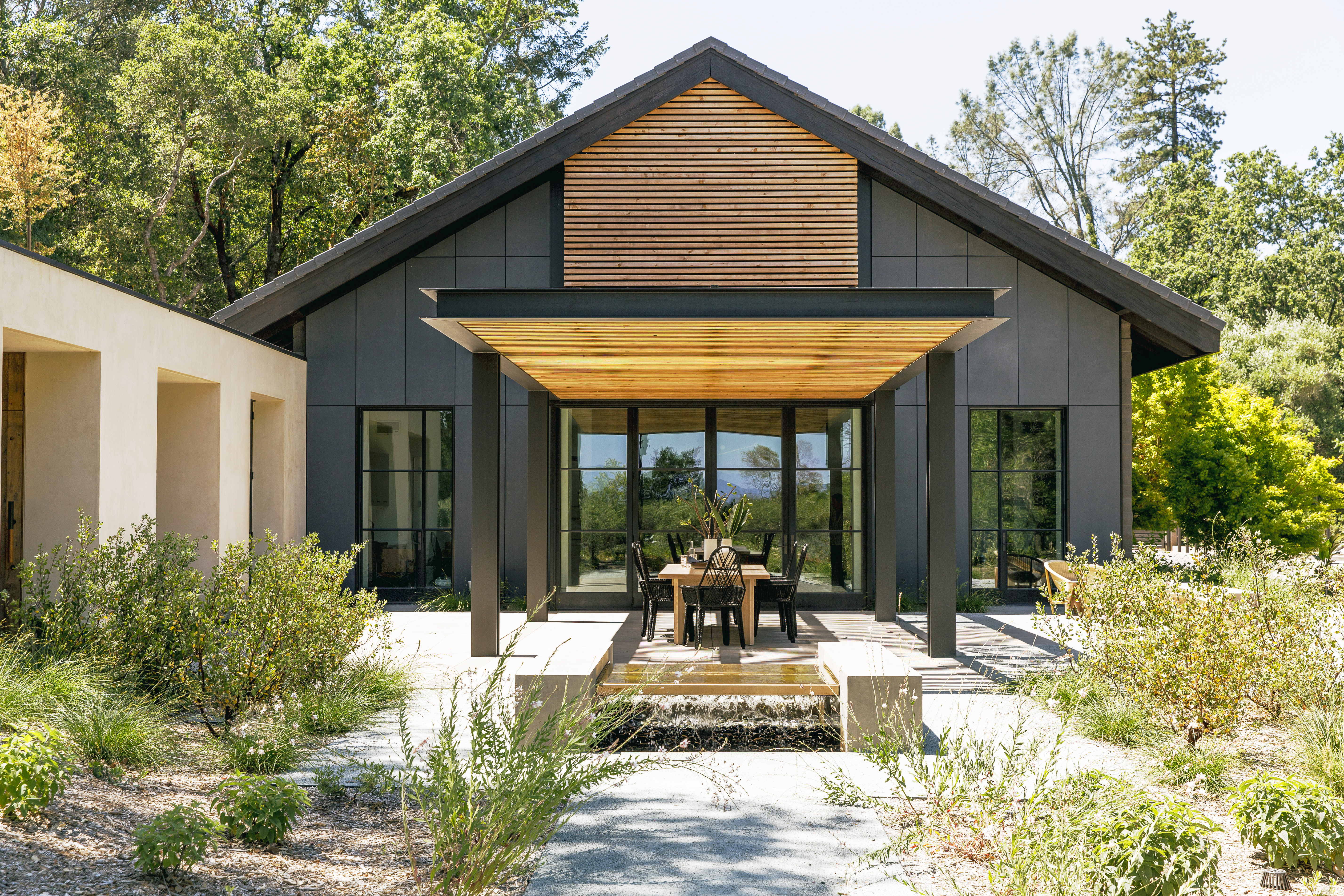 Easy Ways to Incorporate Hardscape into Your Landscape