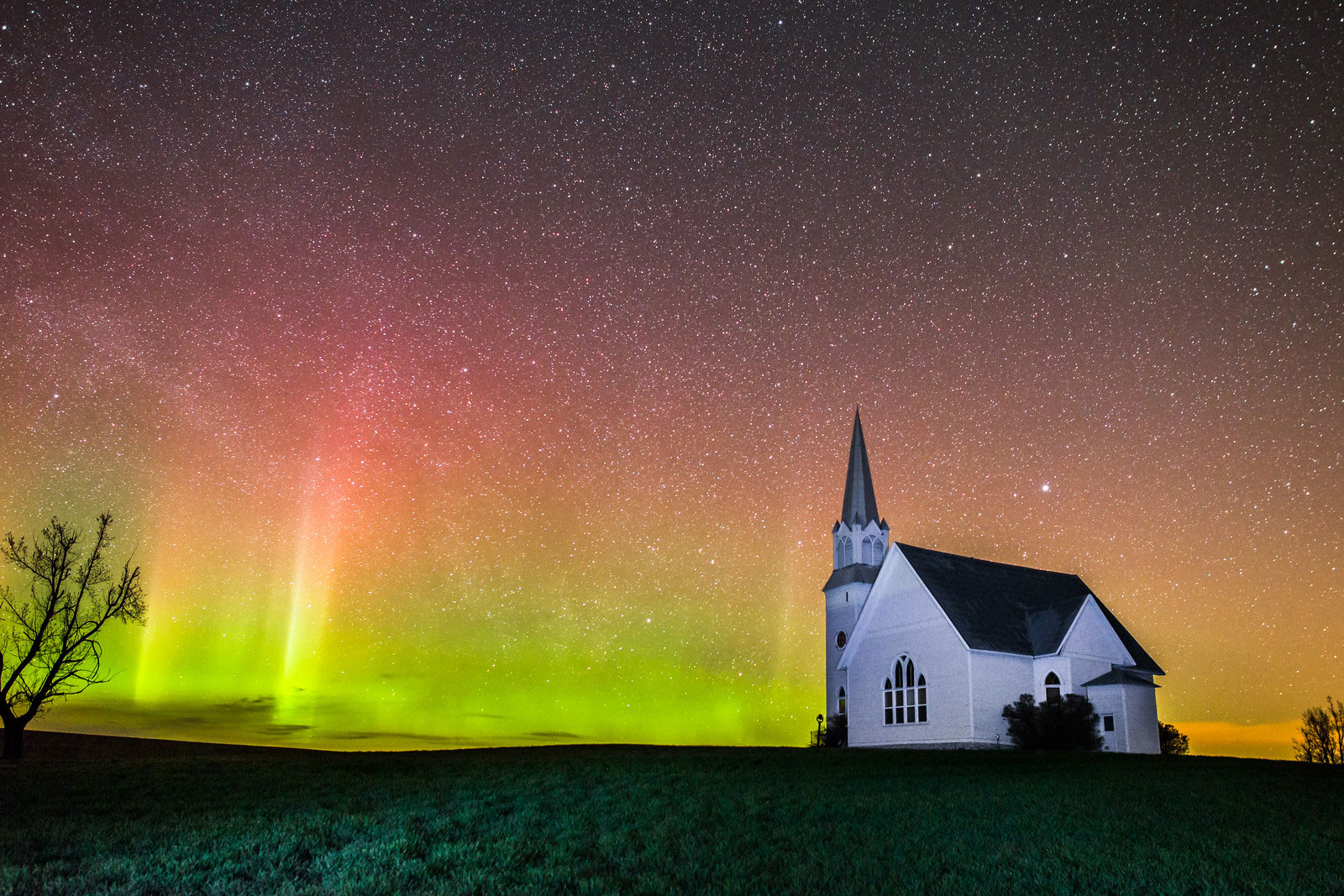 beyond-ghostly-green-and-yellow