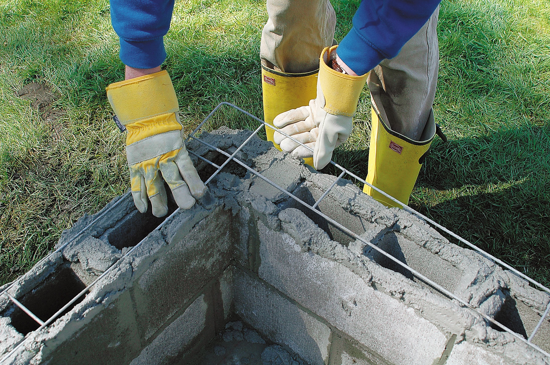 reinforce-with-ladder-wire