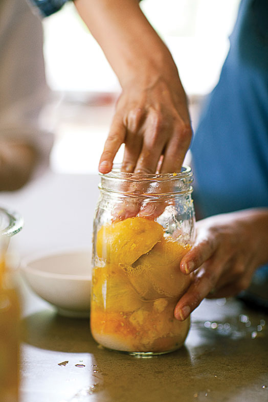 fill-and-seal-jars-step-1