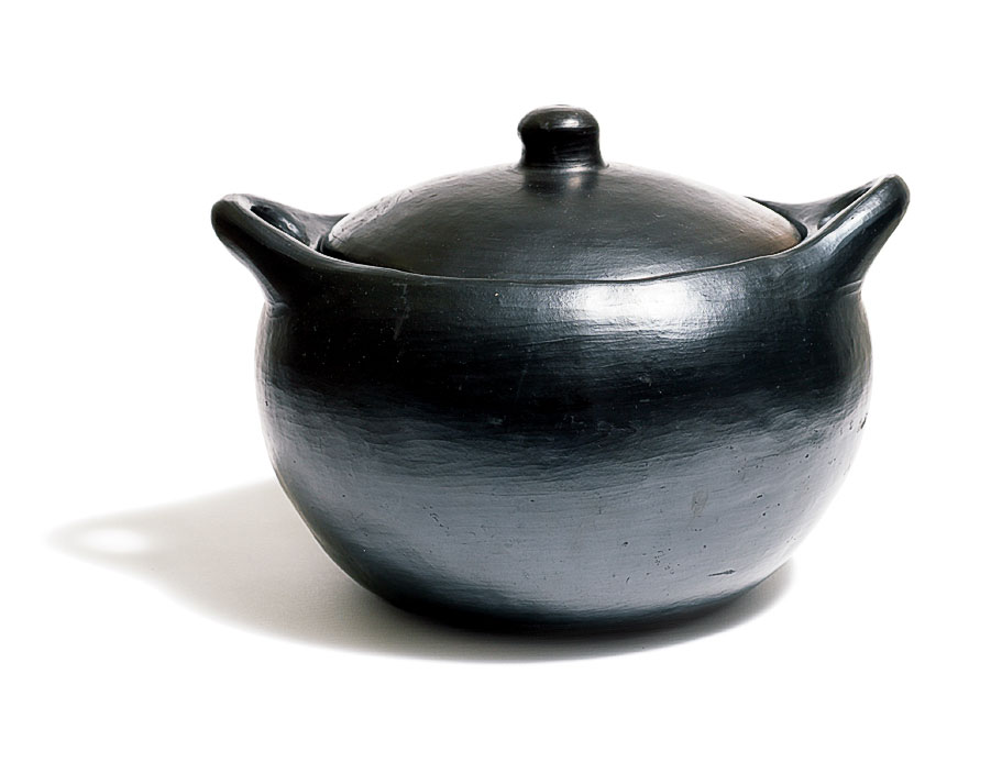 la-chamba-handmade-clay-pot