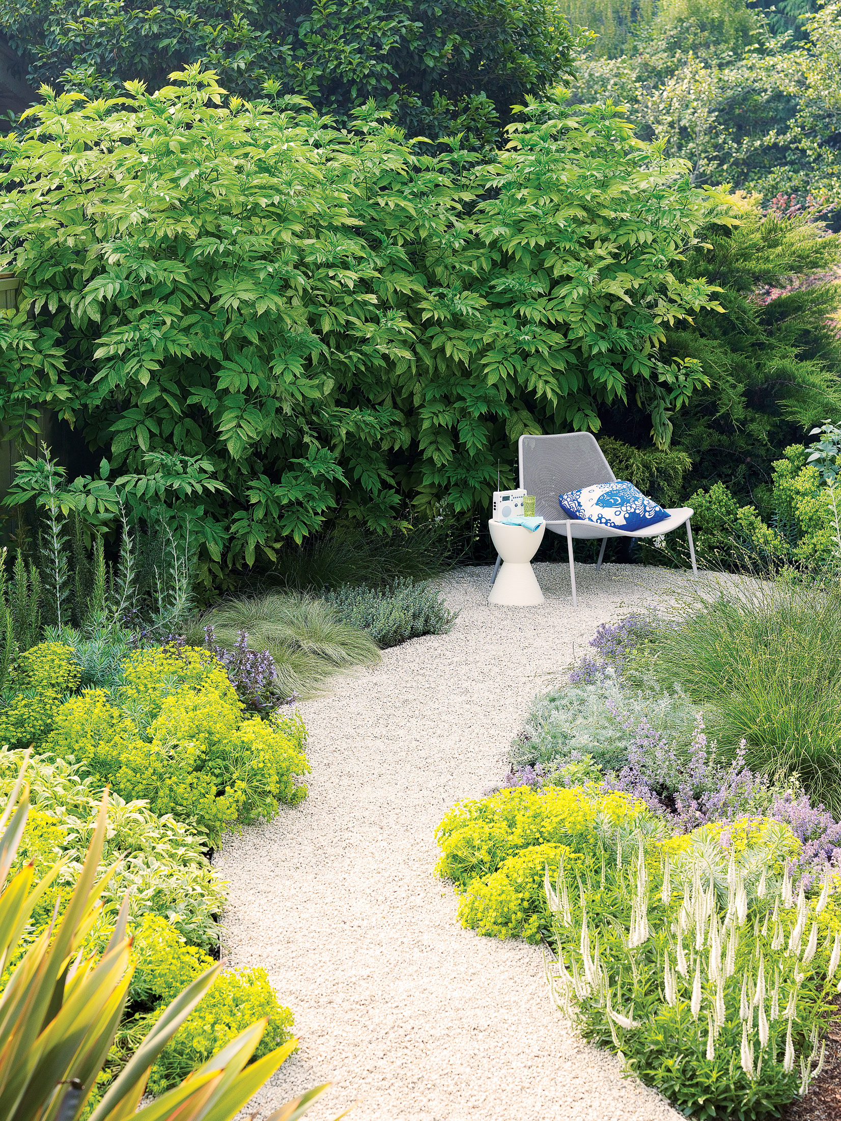 Create an Enticing Garden Path