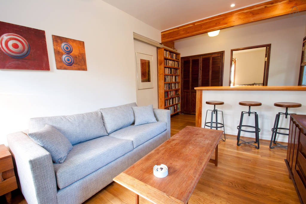 venice-apartment-los-angeles-ca