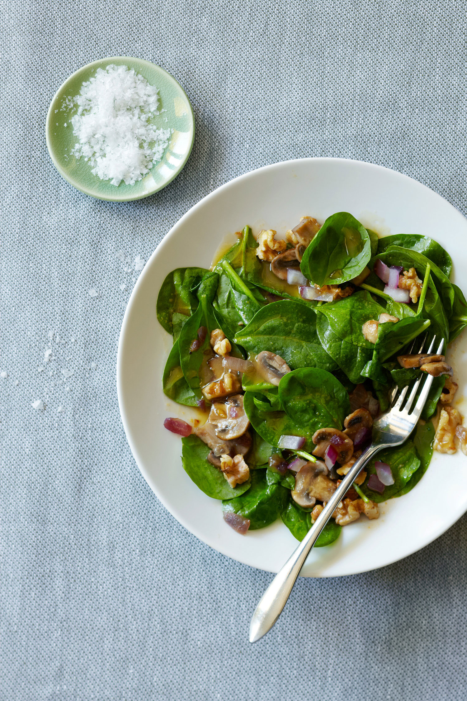 warm-walnut-spinach-salad