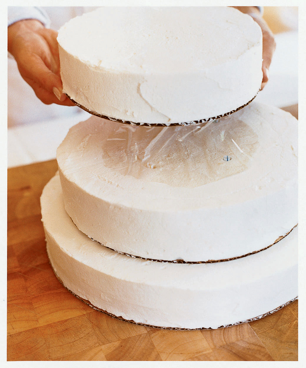 How to Assemble a Tiered Wedding Cake