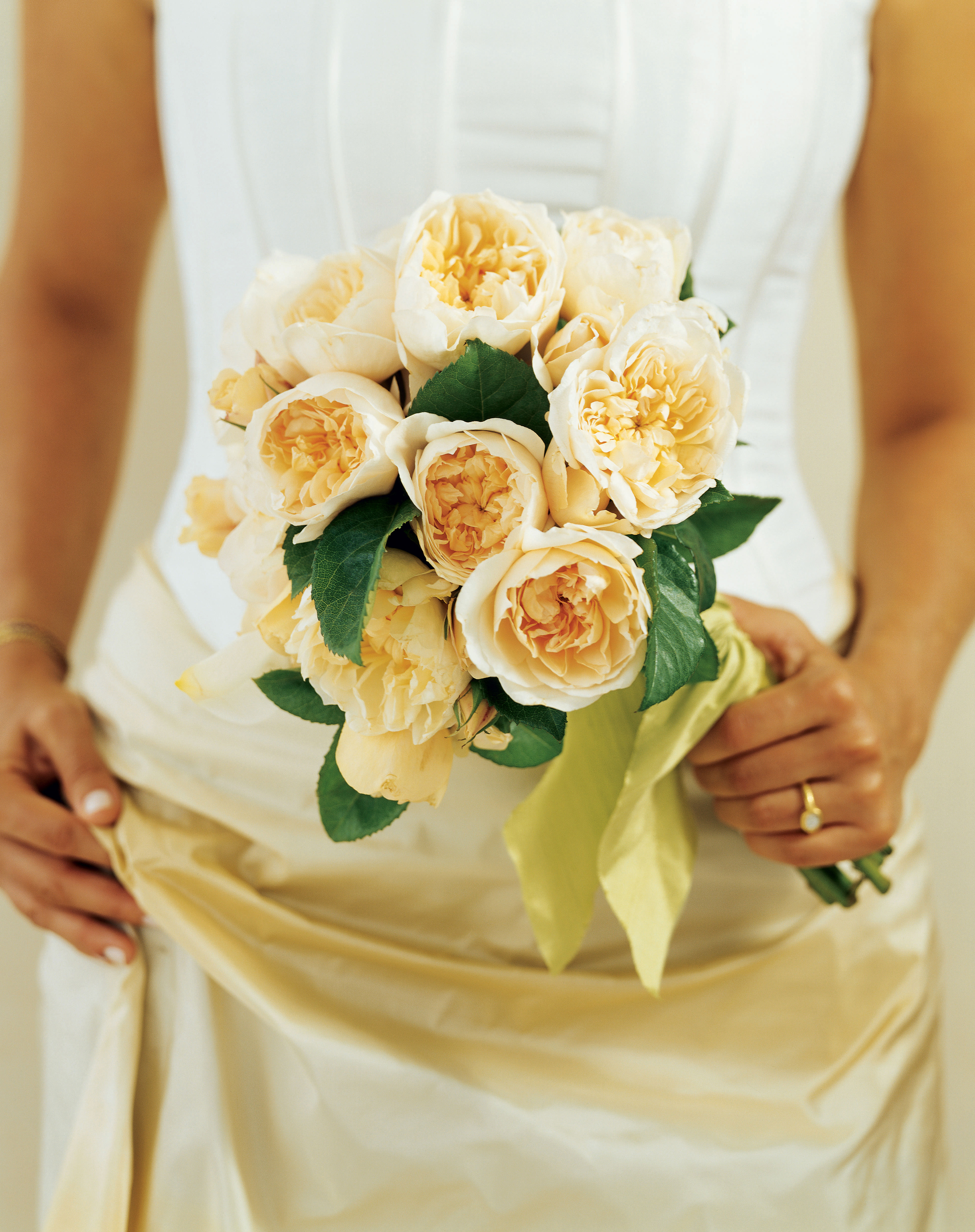 Create a Bouquet of Roses