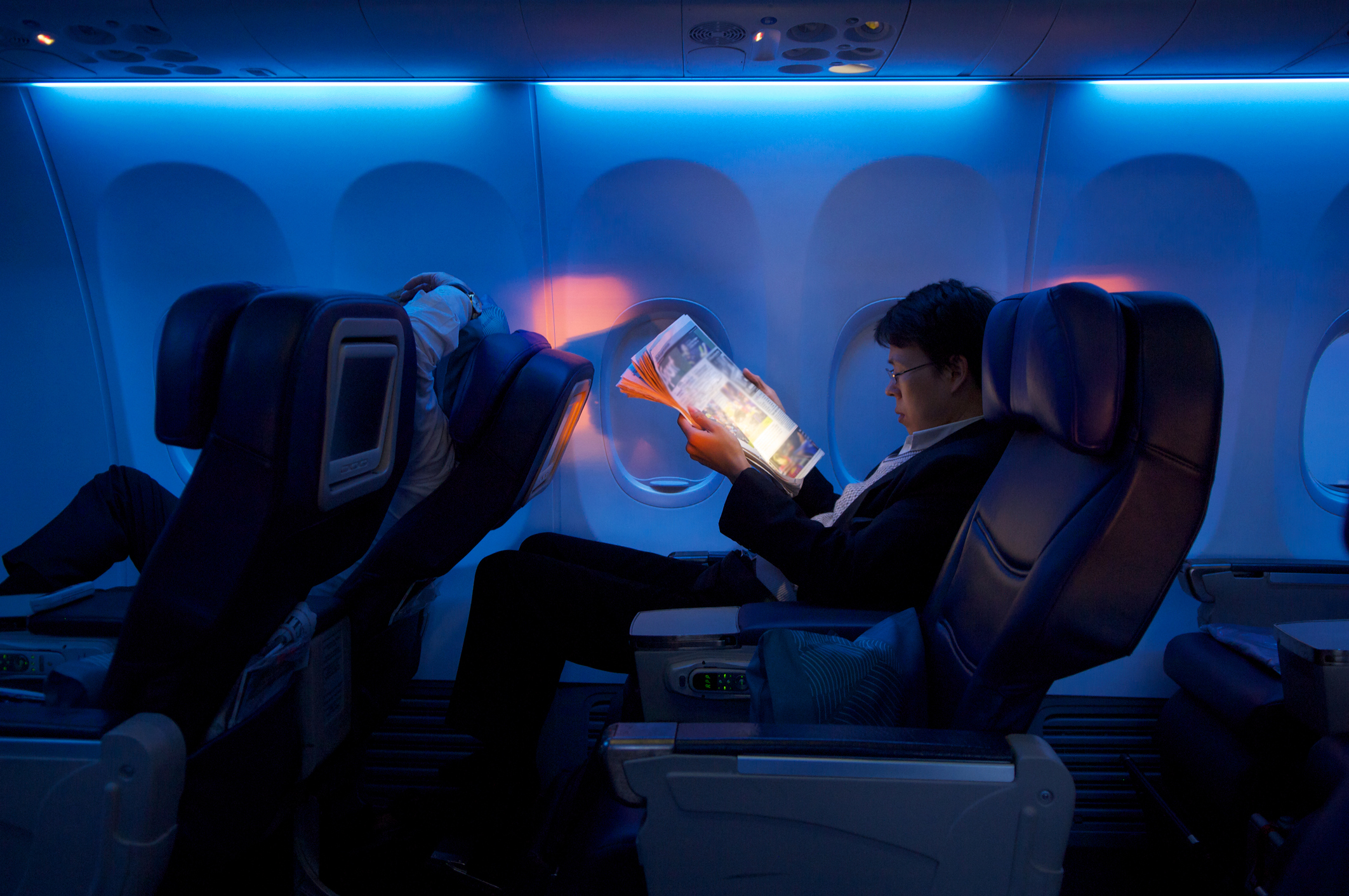 Why Do Airplanes Dim Lights on Takeoff?