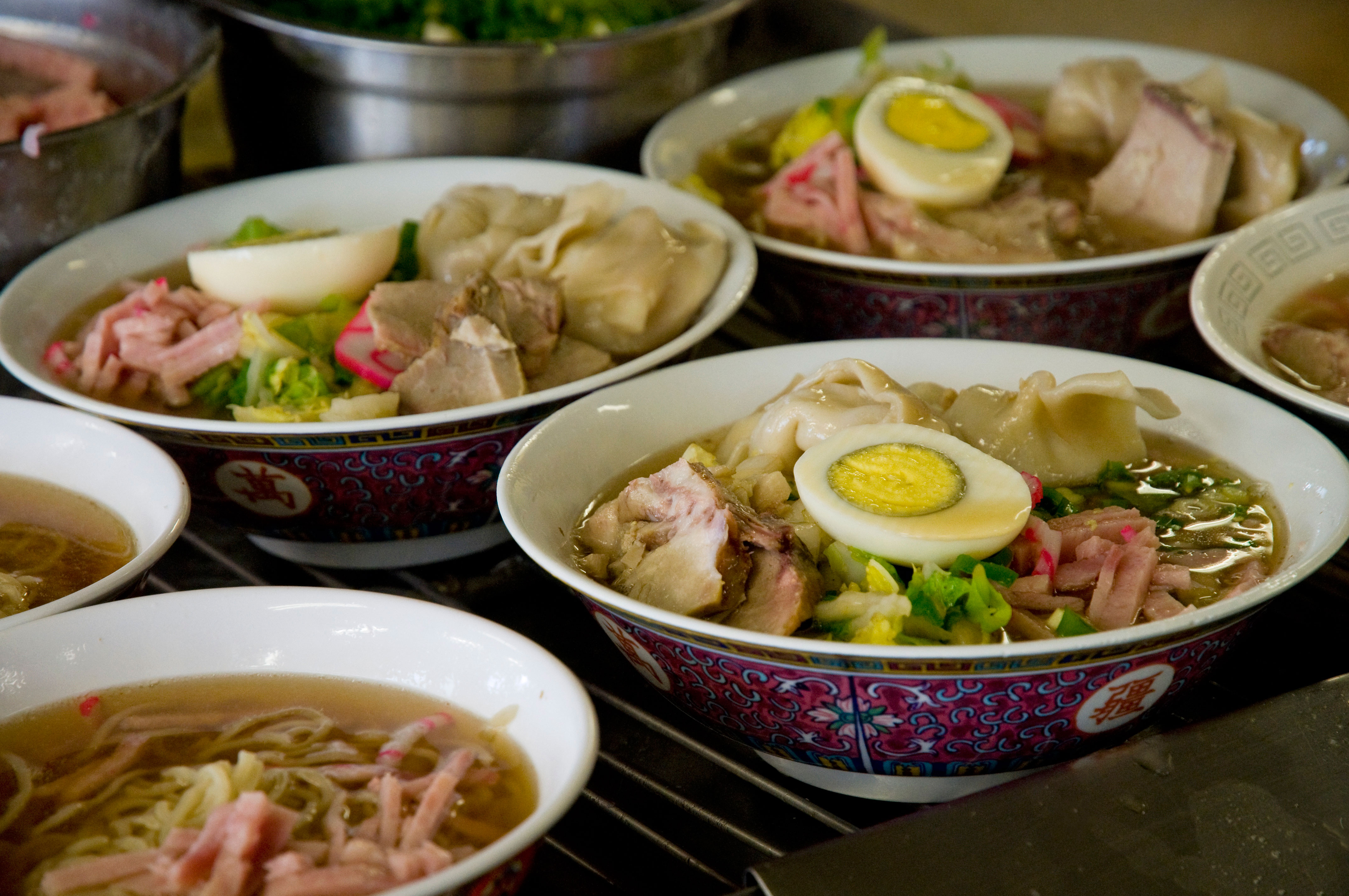 hamuras-saimin-stand