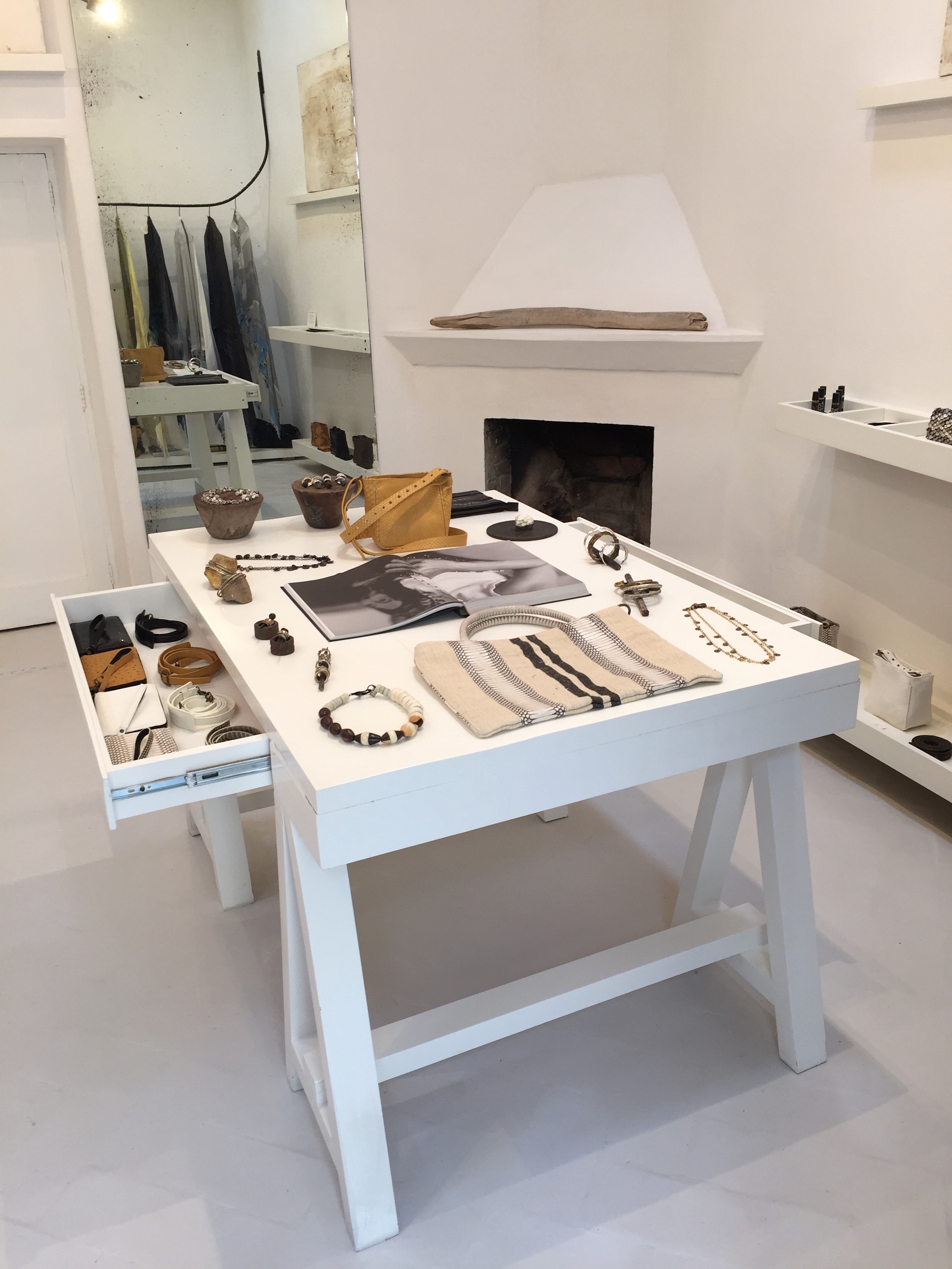 shop-kingsley-market-showroom-shop