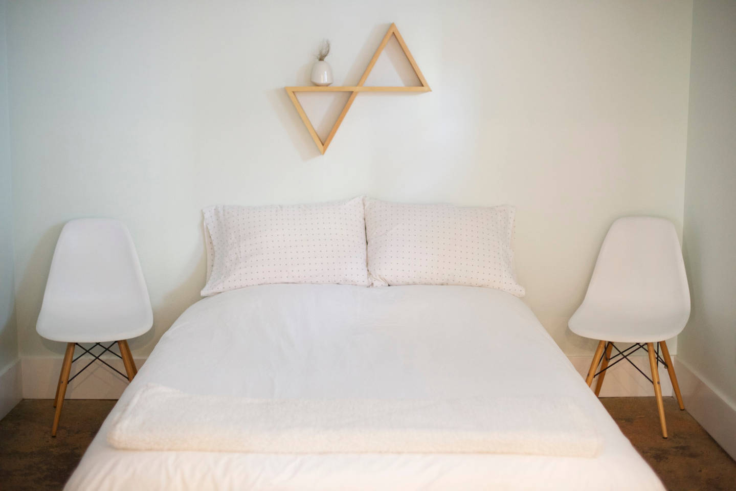 west-lake-hideaway-west-lake