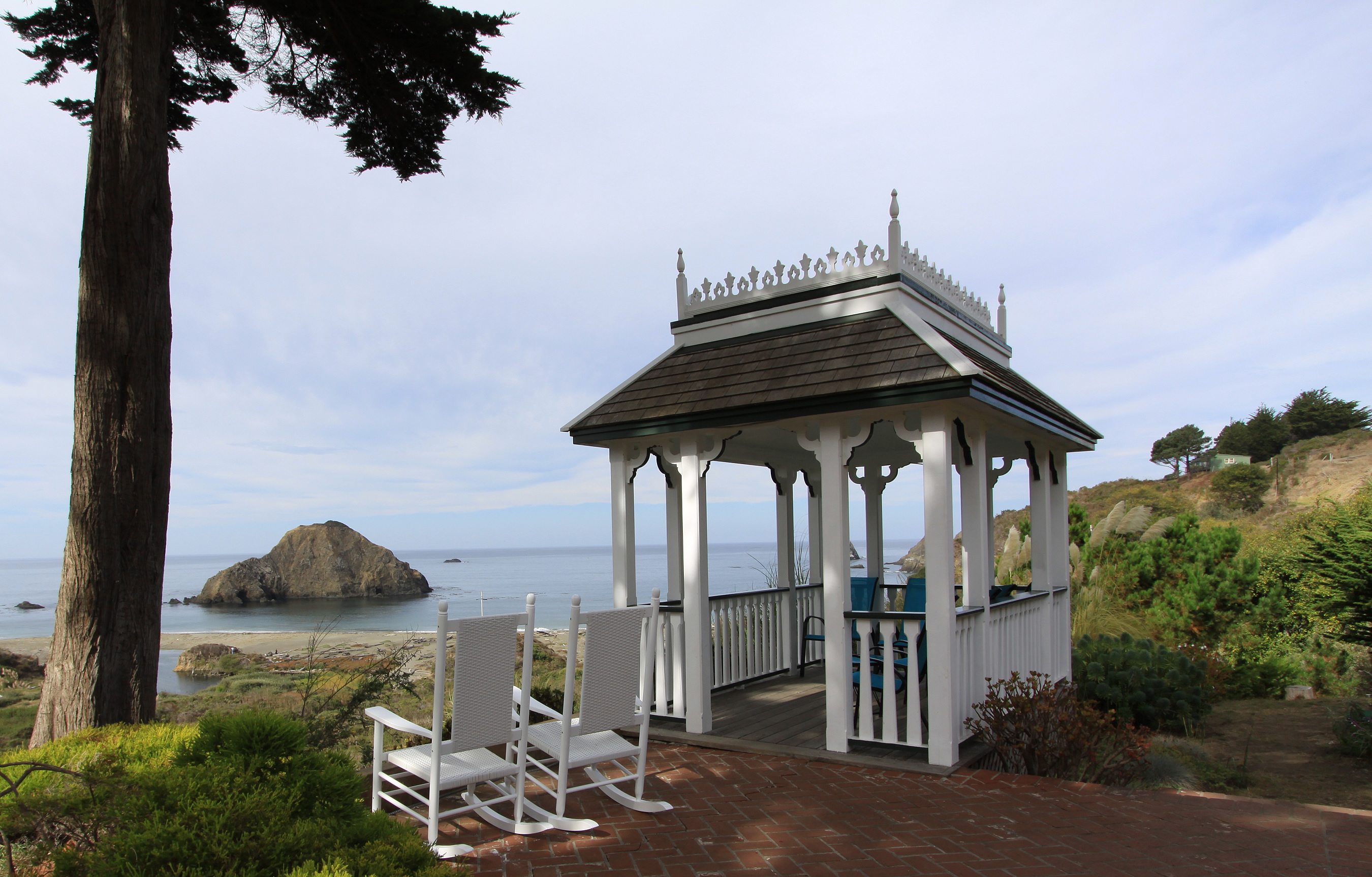 elk-cove-inn-spa-mendocino-county-ca
