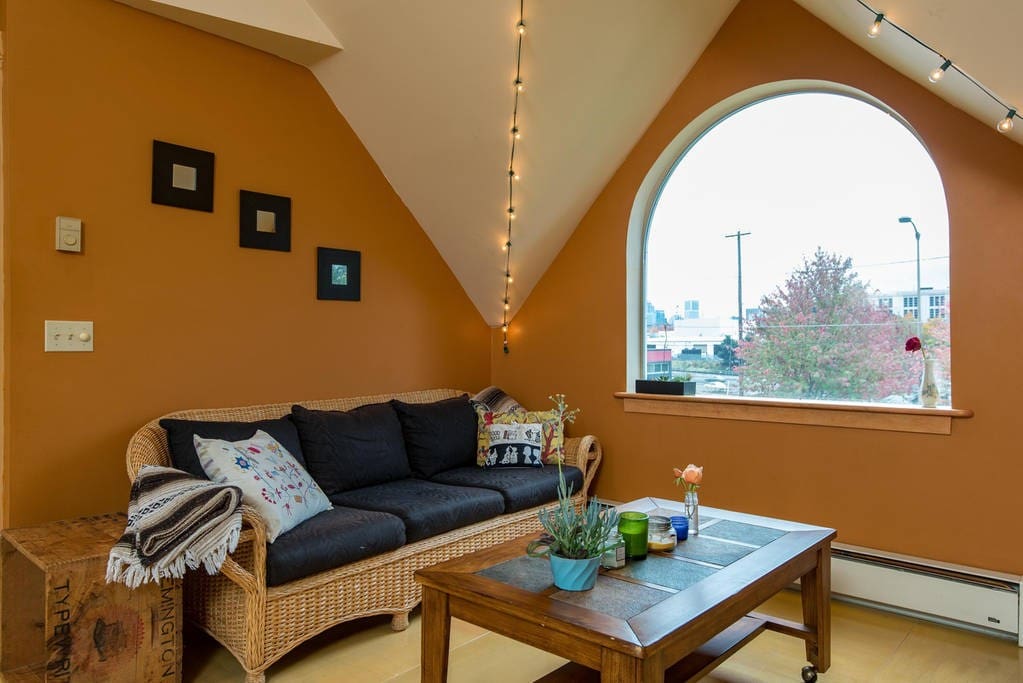 picturesque-flat-northwest-district