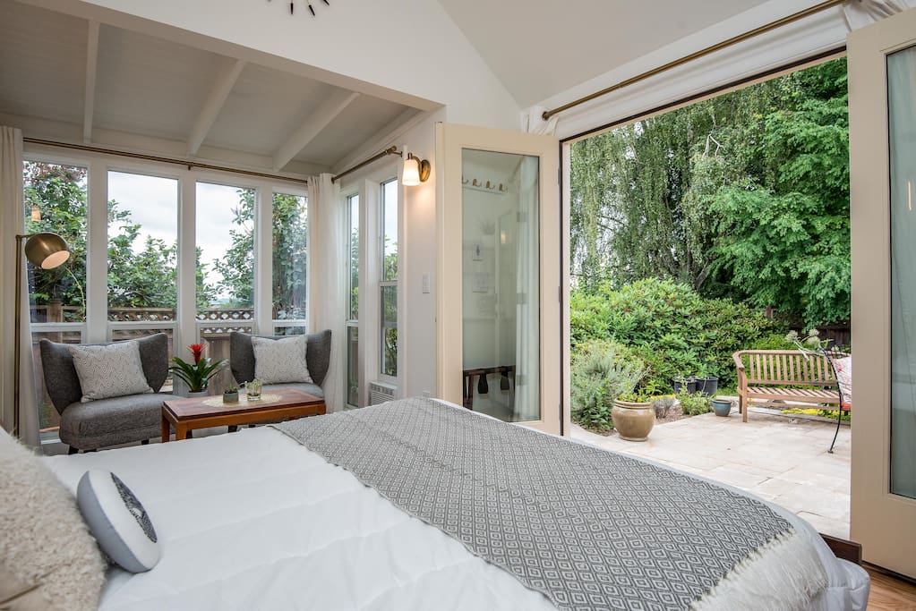 sun-filled-studio-hosford-abernethy